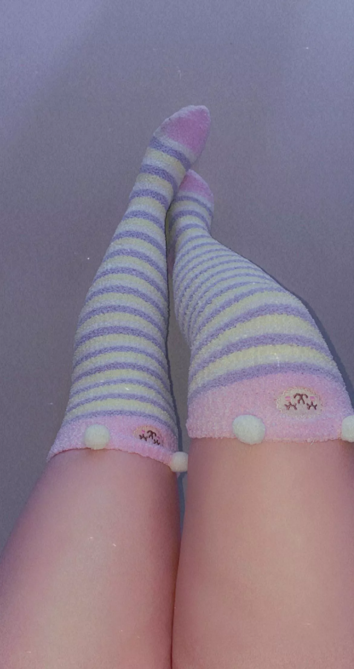 my socks of the day ðŸ¤ðŸŽ€ posted by bunnigloss