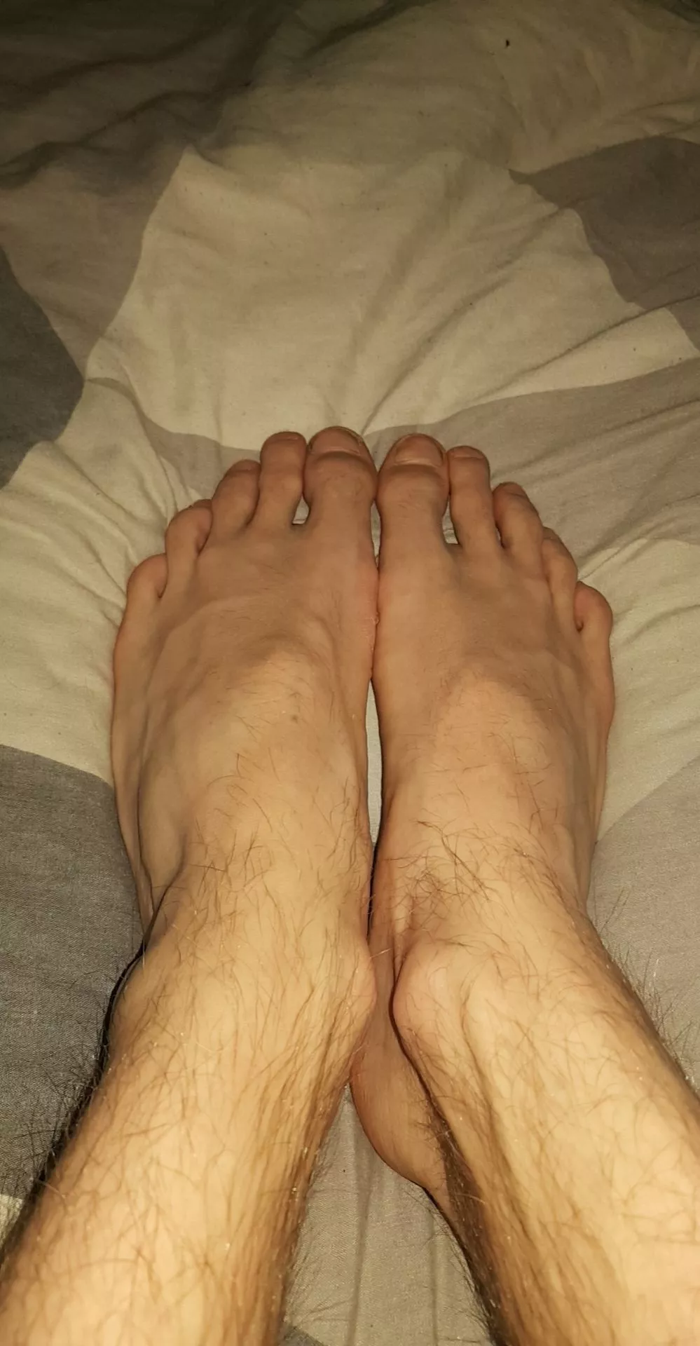 My toes 👣 posted by barefootboy123