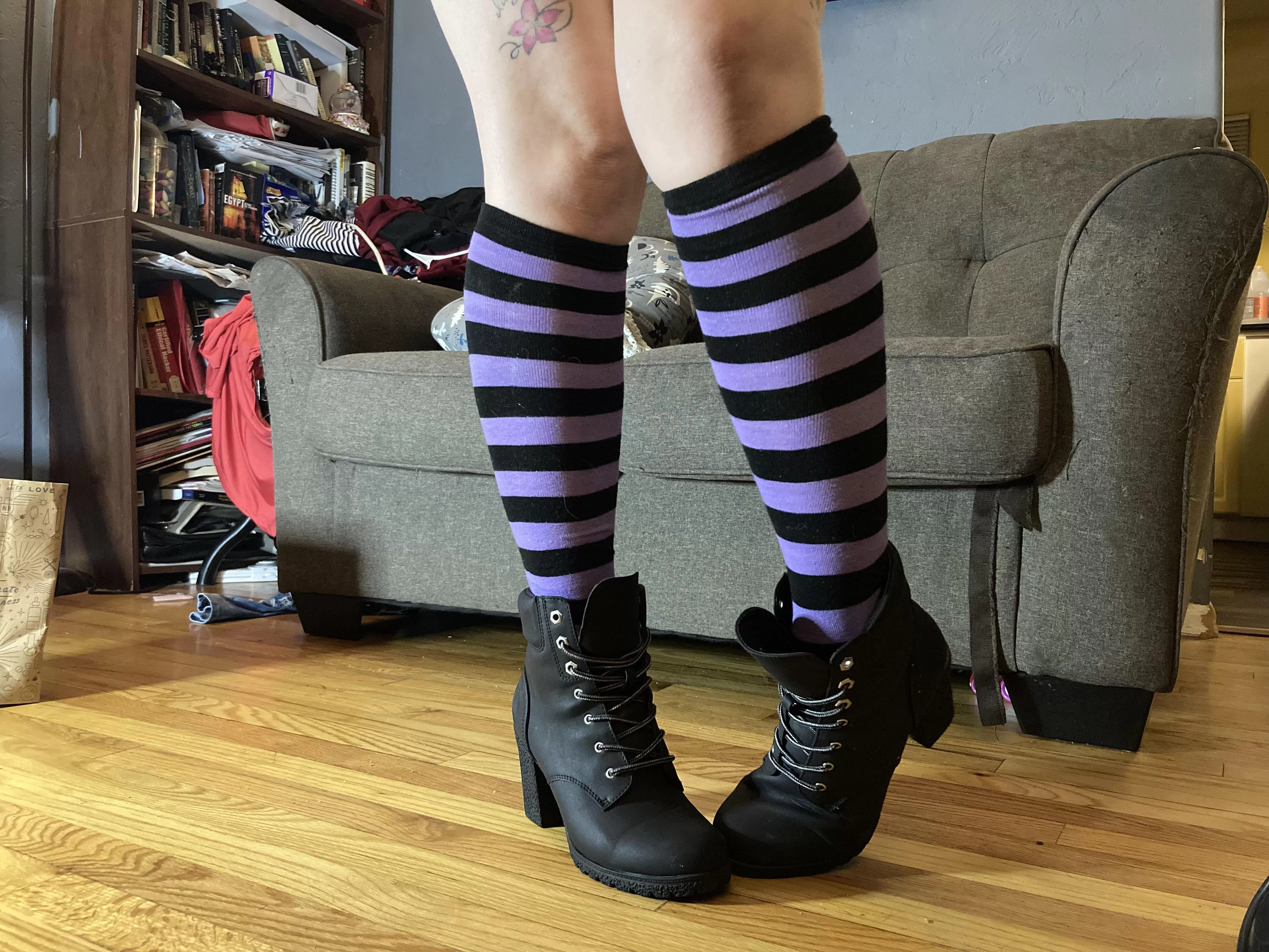 My wife’s cute new socks 🥰😍🥵 posted by ComfortableLow8560