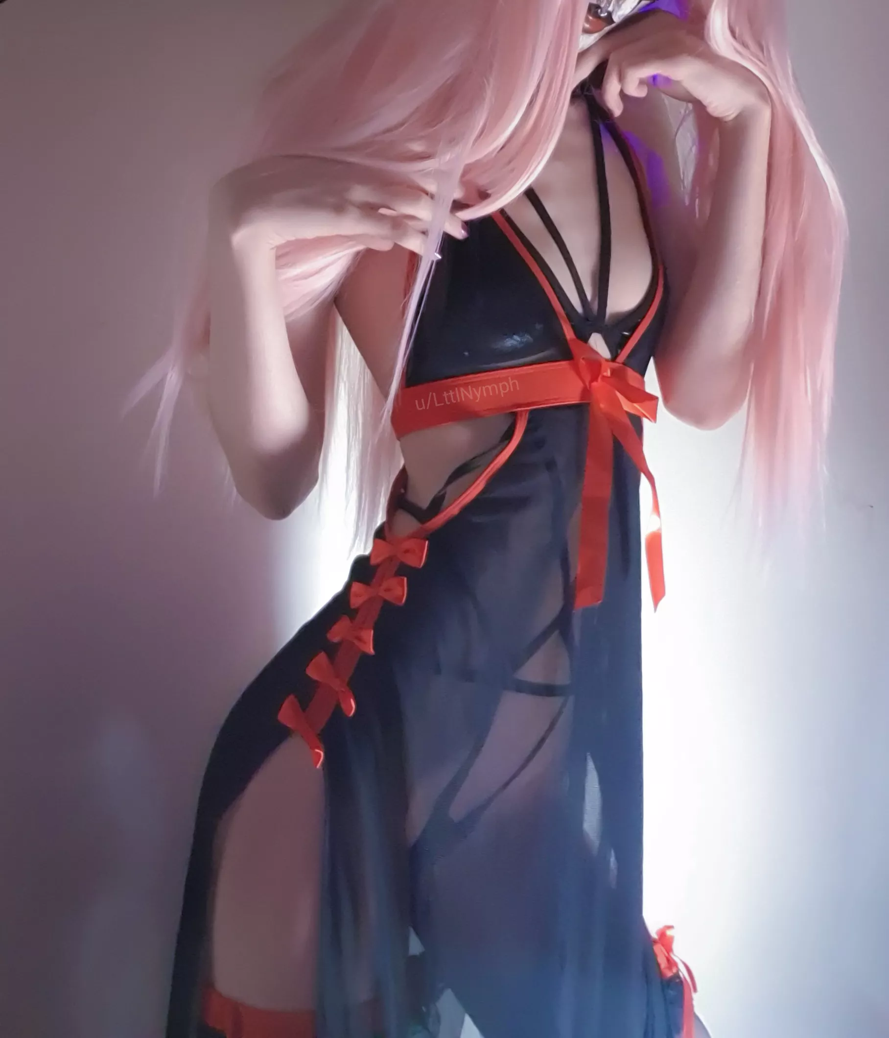 mysterious dress posted by LttlNymph