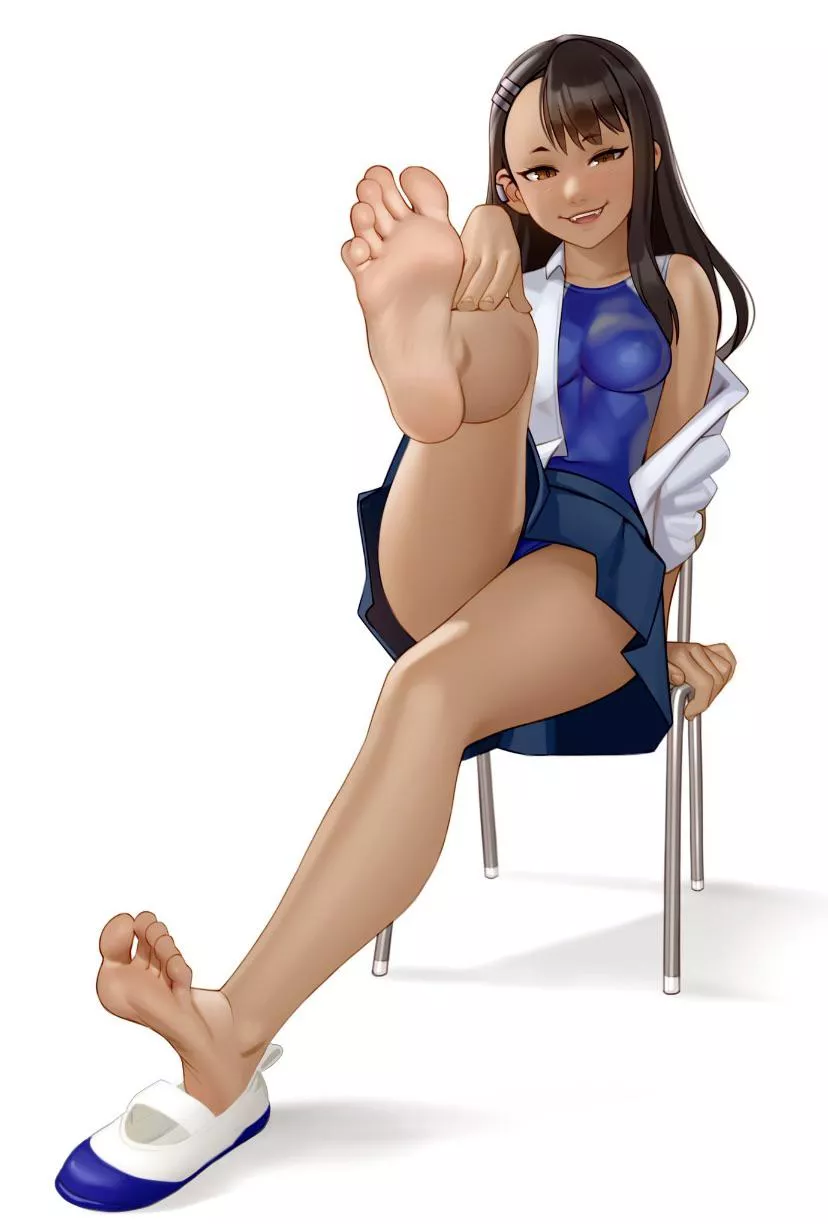 Nagatoro swimsuit + school uniform (@‪Kairunoburogu‬) posted by Memes_REEEEEE