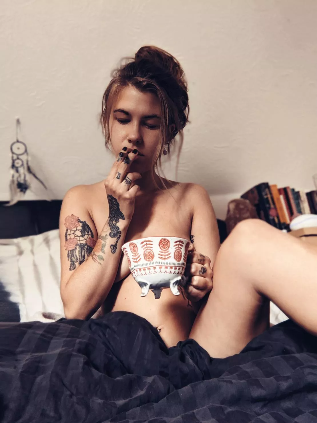 Naked wake and bake & cacao potion ✌️ posted by MagicForestNymph