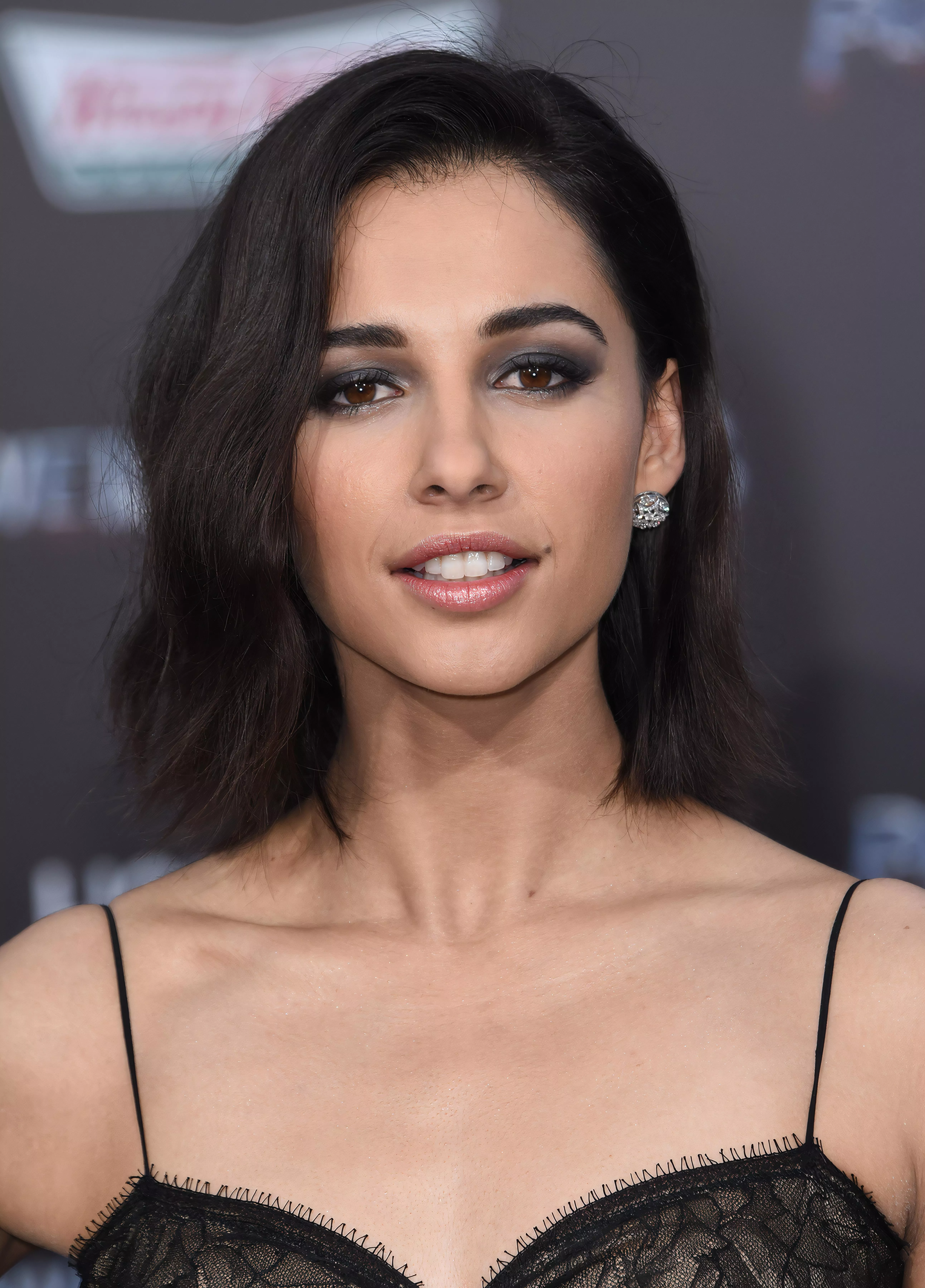 Naomi Scott posted by ononothimagen