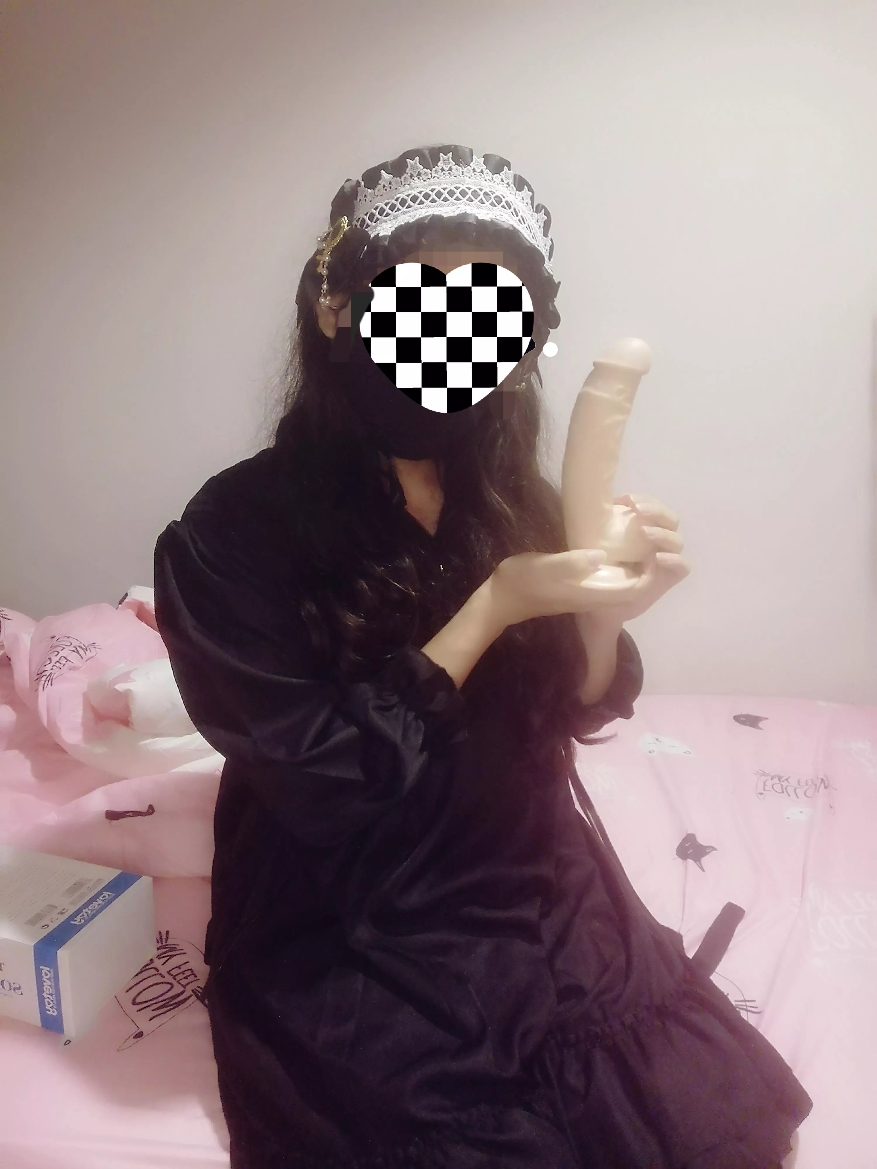 Naughty lolita with her first dildo (≧▽≦). posted by stlainis