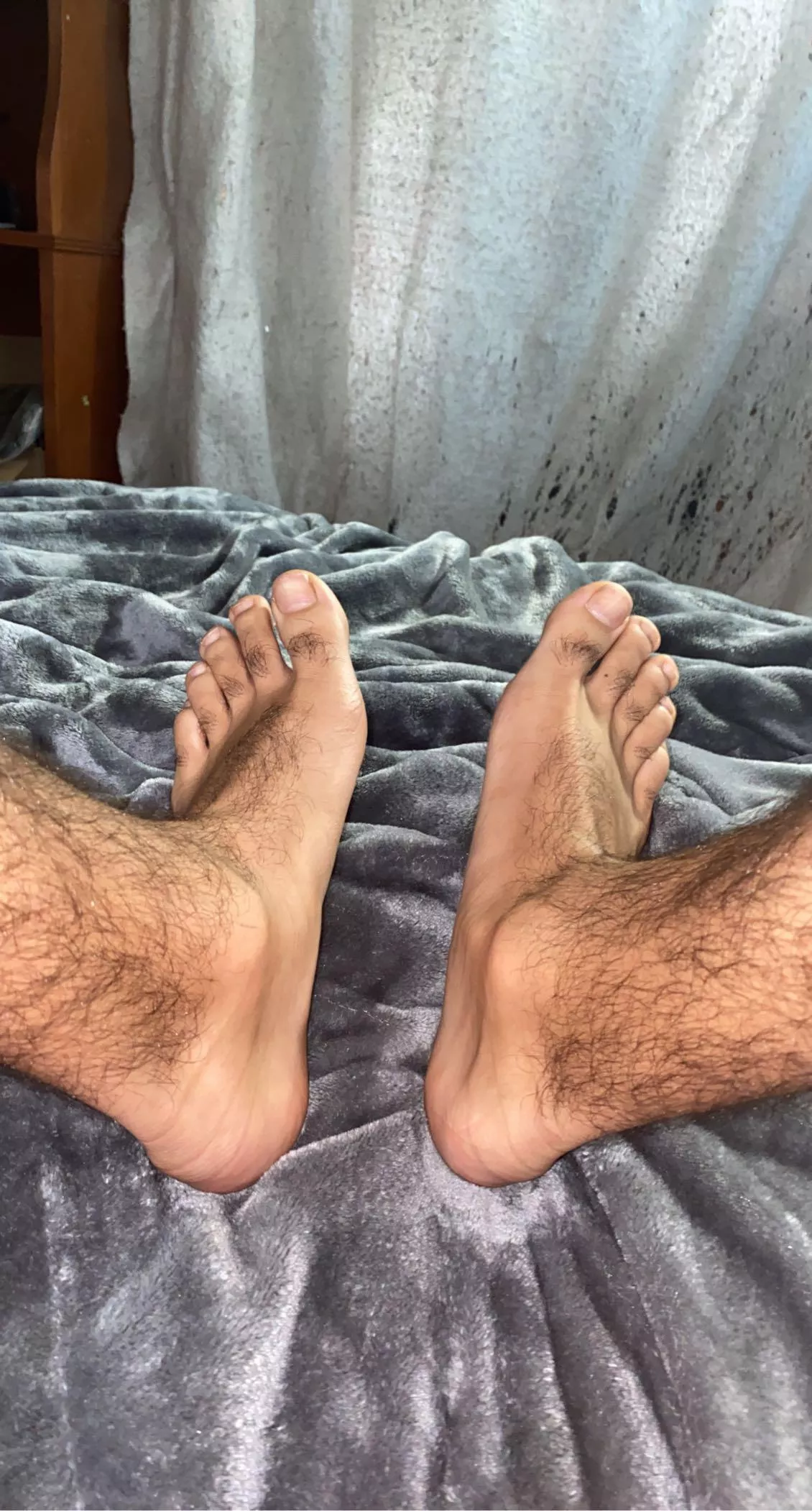 Need my hairy feet licked;) posted by AdStunning1001