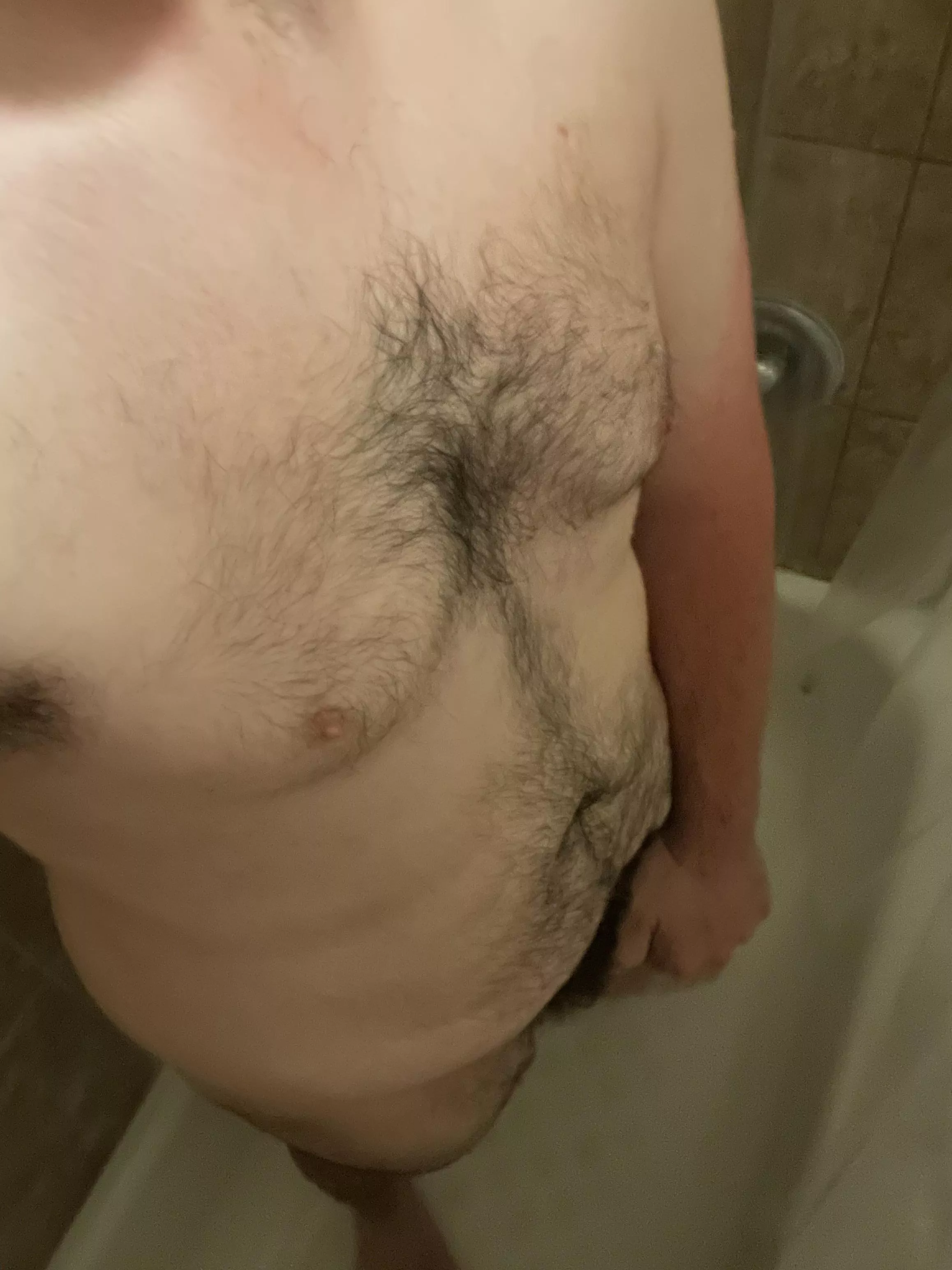 Need someone to come wash my back. posted by buttluvr82