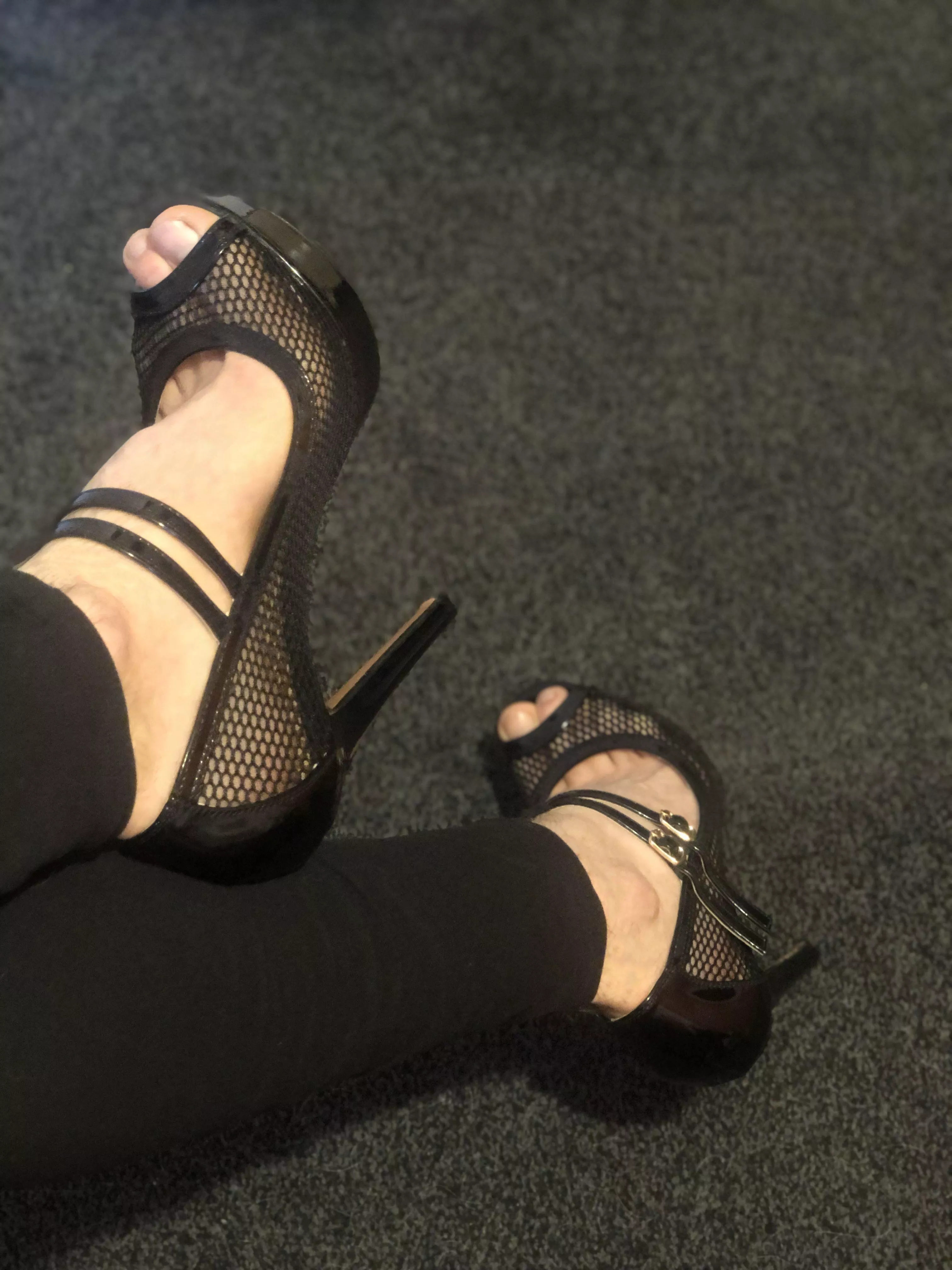 new heels ;) posted by redlump