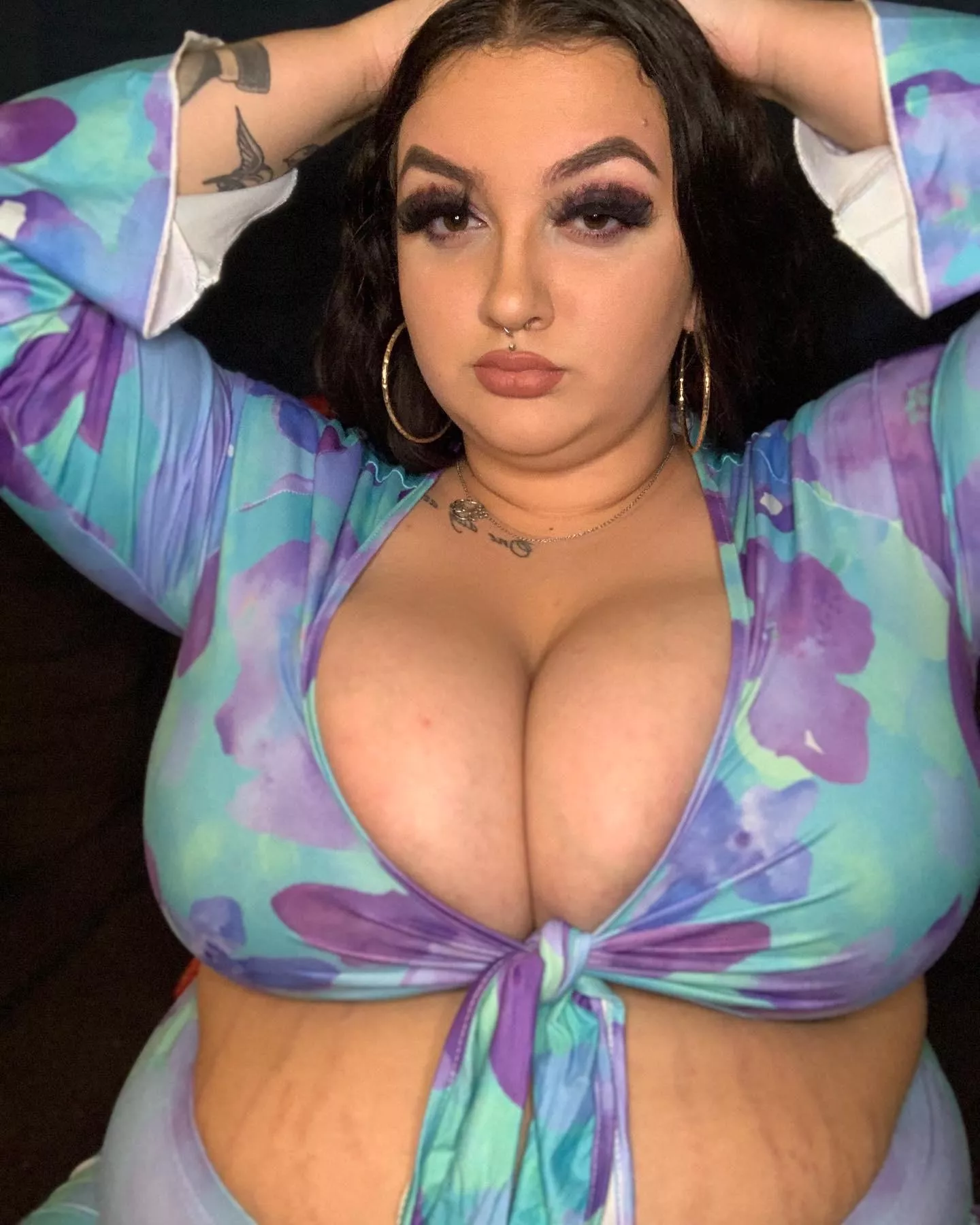 New here! I hope you all have a great weekend posted by Bigtittypeachy