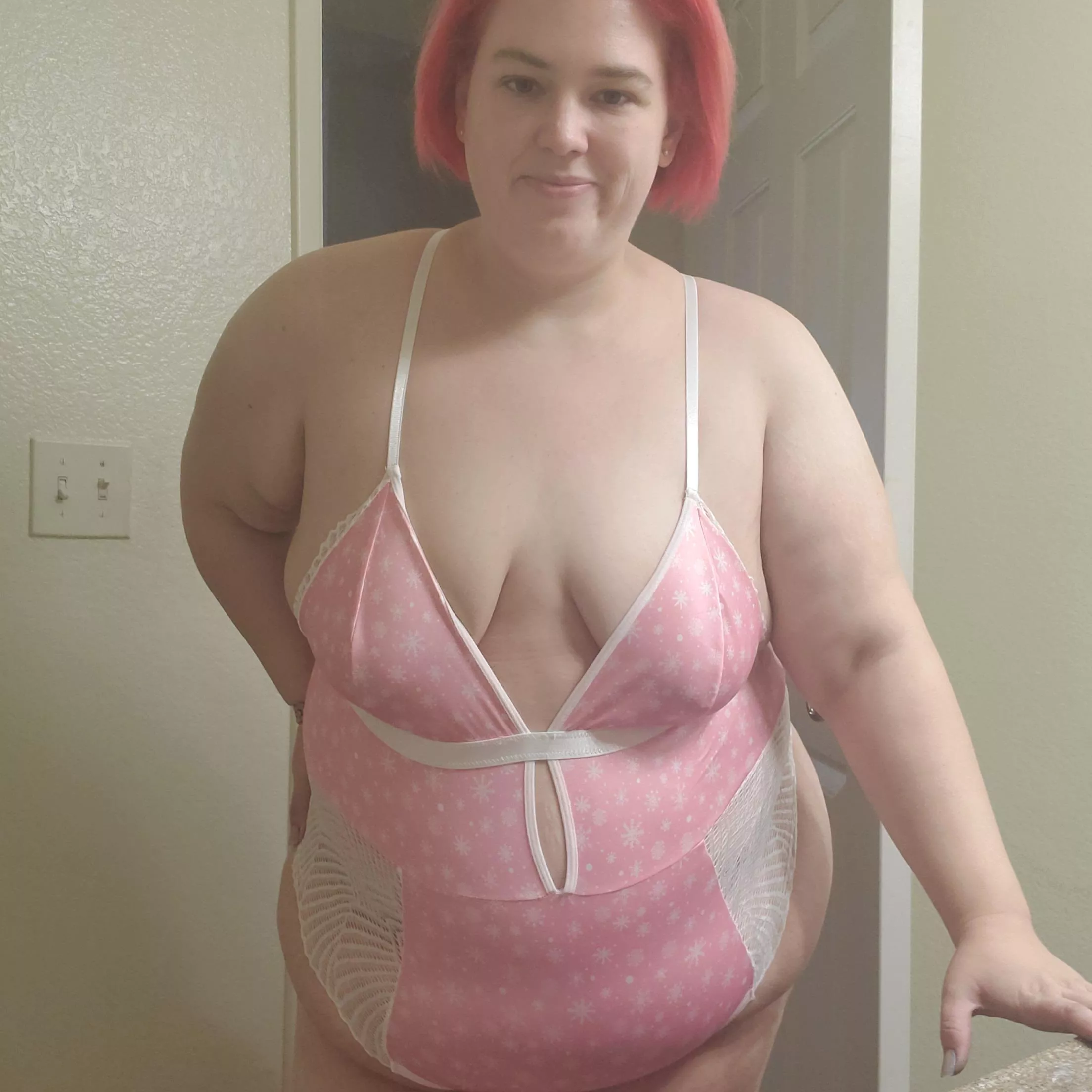 New lingerie, what do you think? posted by garnetxero