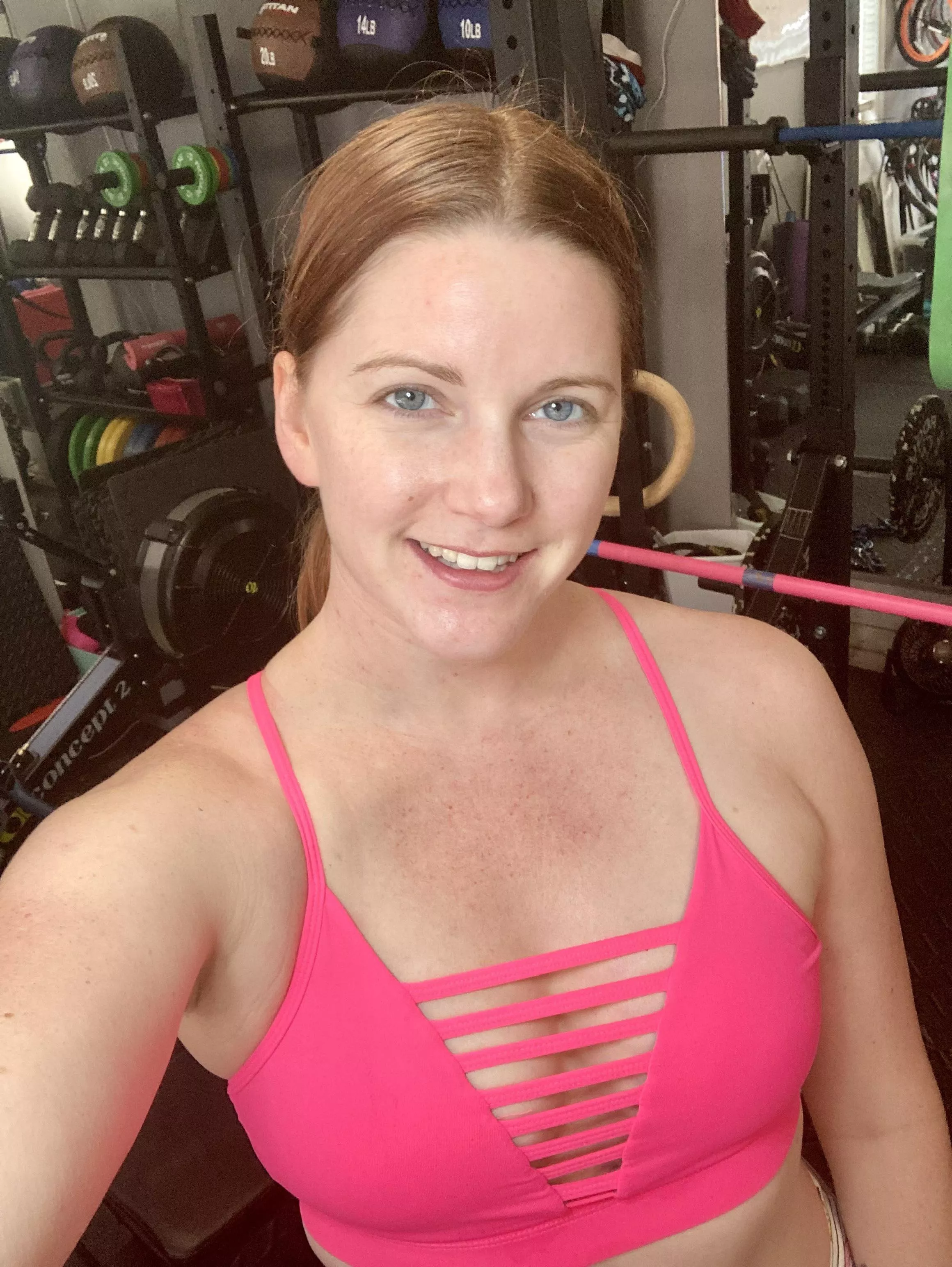 New sports bra 😍 posted by MuffinDangerous1287