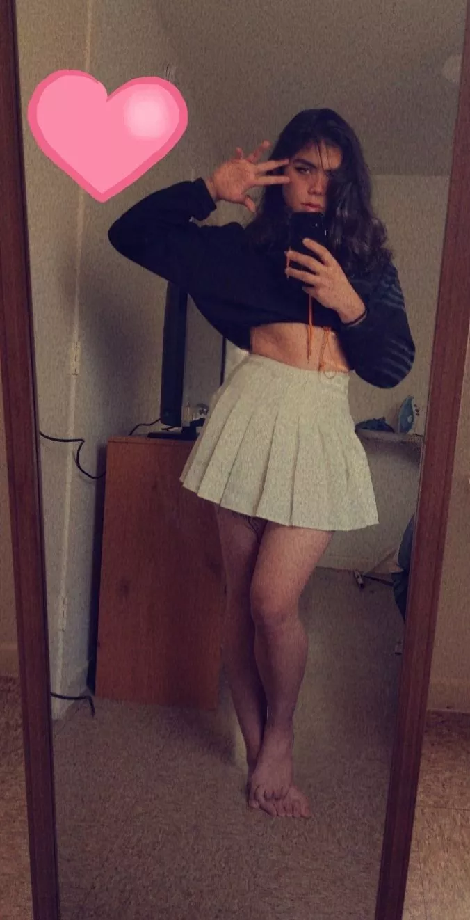 New to this femboy thing, just got my first skirt 😅❤️ posted by Zekhey1302