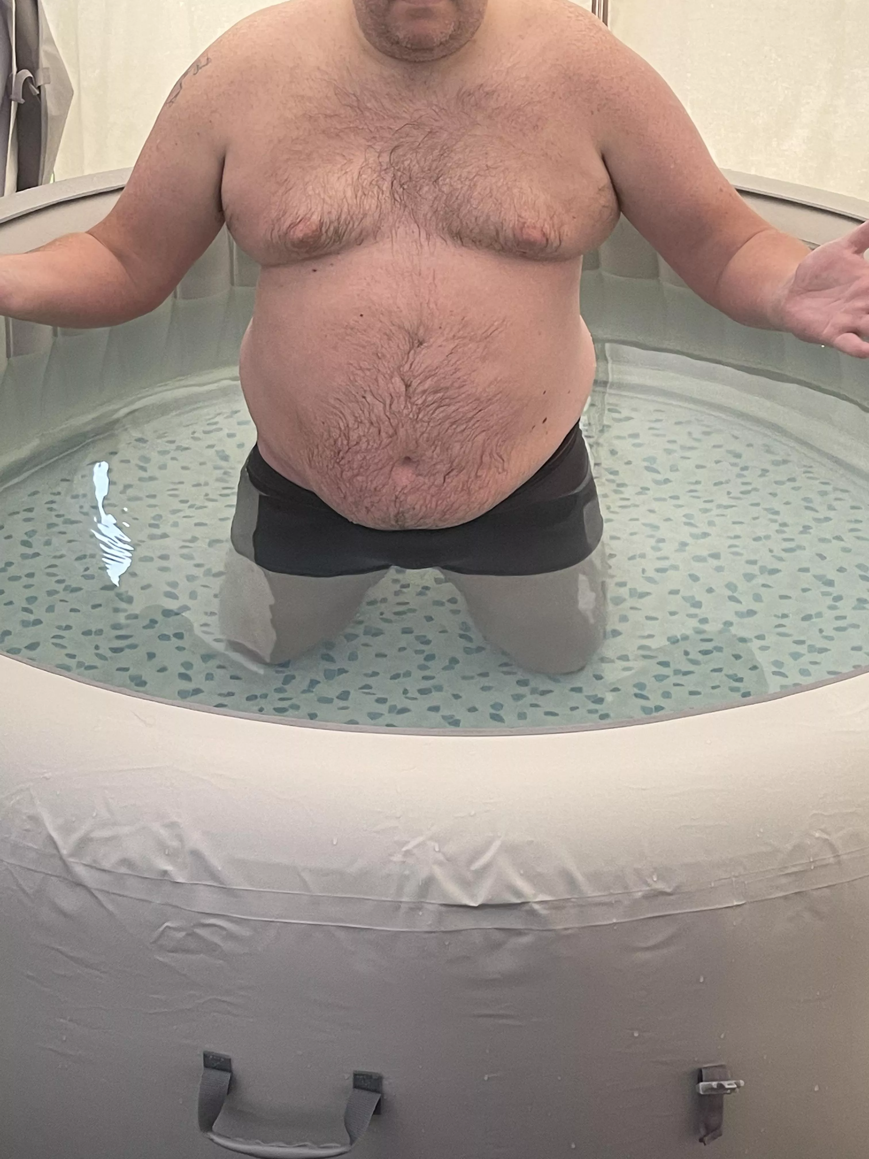 Nice big bear in the hot tub. Who wants to join in ? posted by JockCockchubbybear