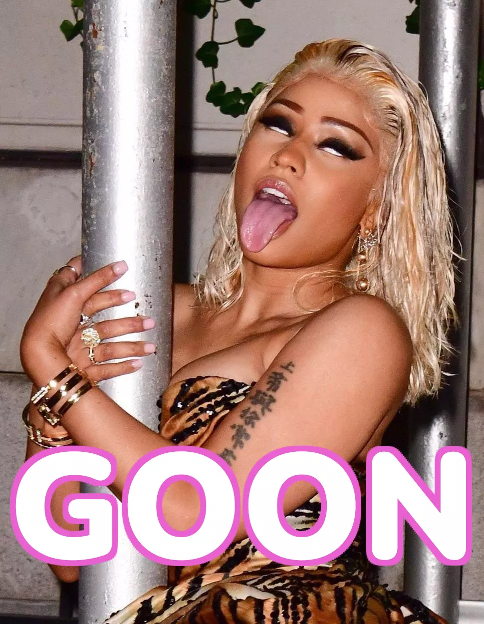 Nicki Minaj [goon] posted by BranchClear