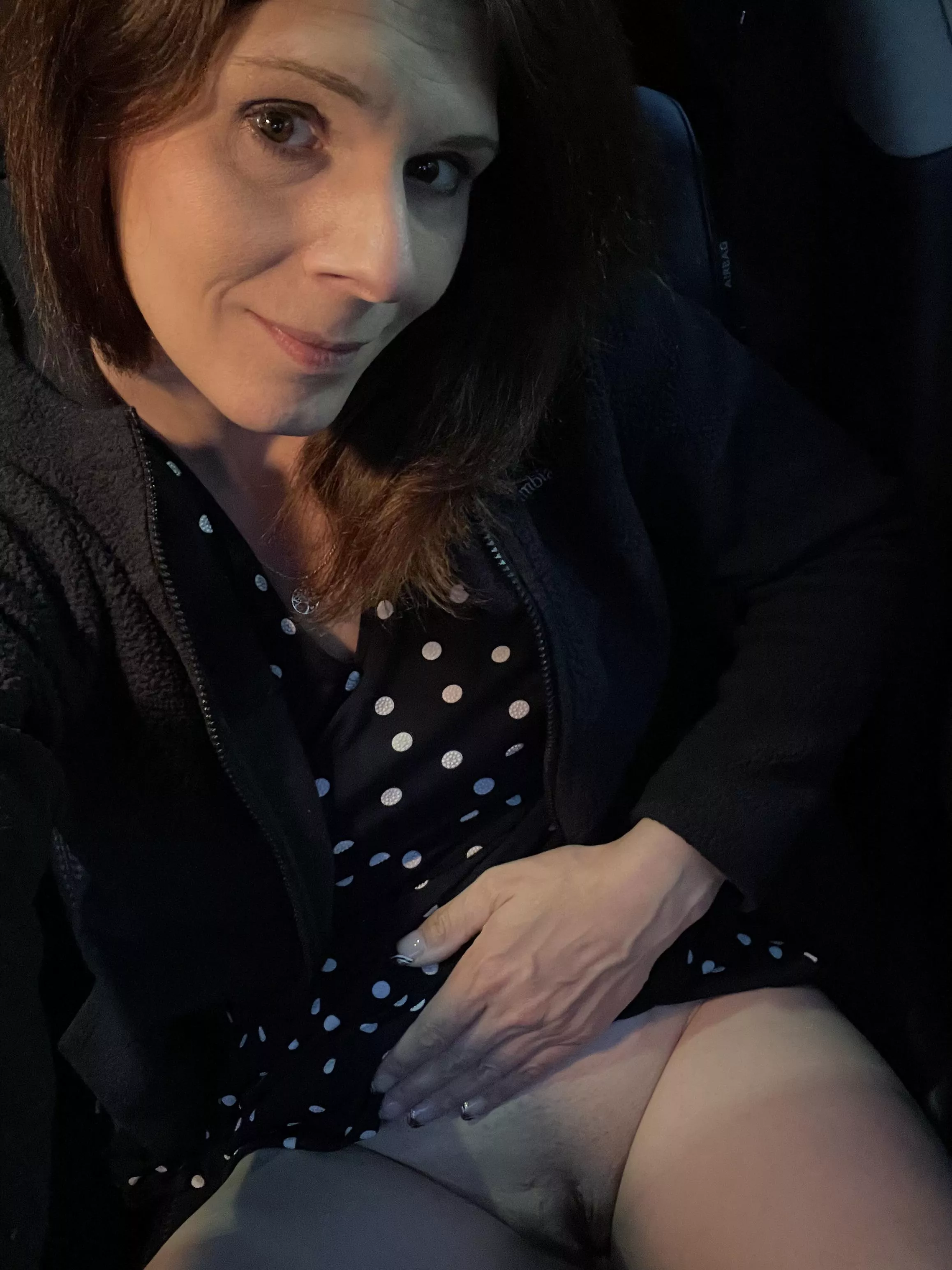 No panties is a sure way to spice up life (40)[F] posted by AutumnGoddess81