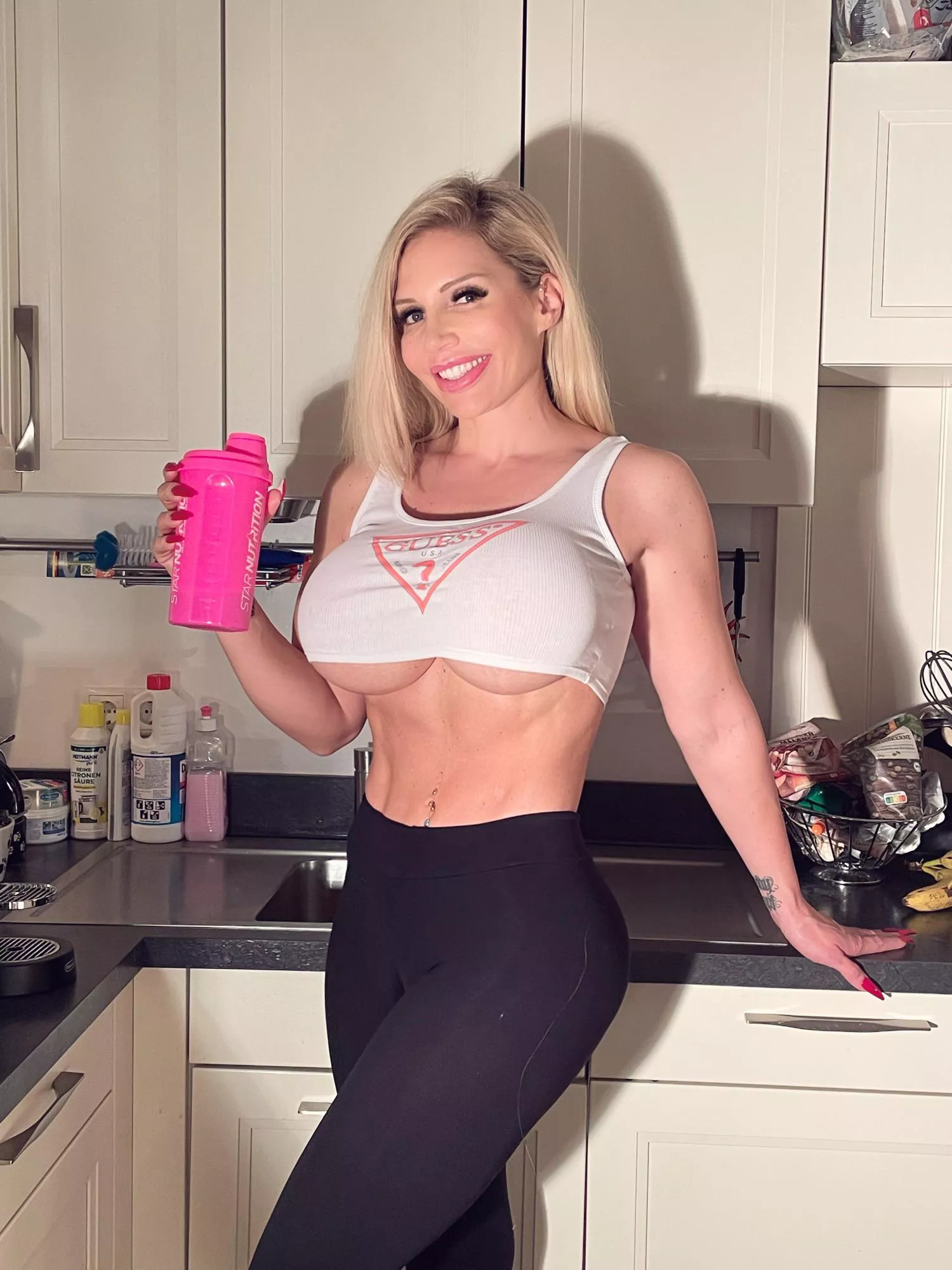 Not exactly a workout, but never miss your post-workout protein shake 😊 posted by blonde_bombshellxoxo