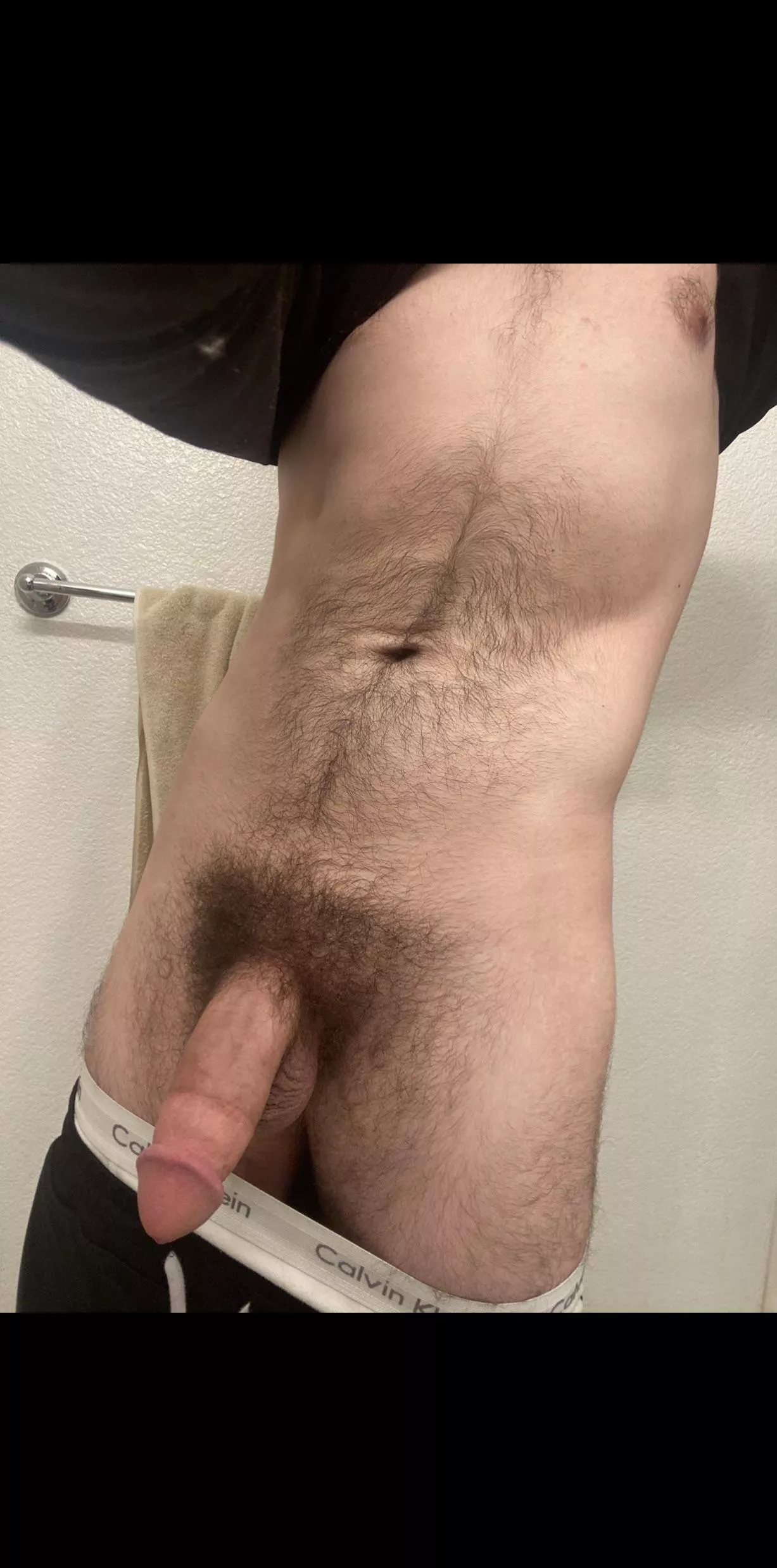 Not gay per say but always gotta give the bros a little something ;) hmu if ya ever wanna chat I won’t bite posted by Livewrong710