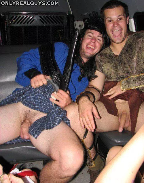 Not sure if it's high jinx, or idiocy (or both). Dudes get dumb, dudes get captured on cam. Then said dudes have to explain it away. Don't lie, y'all wish you took this photo. posted by naughtyANDnice40s