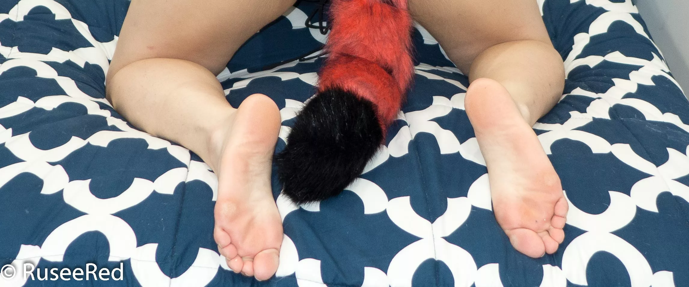 Nothing but soles...and my tail ;3 [f] posted by RuseeRedGamer