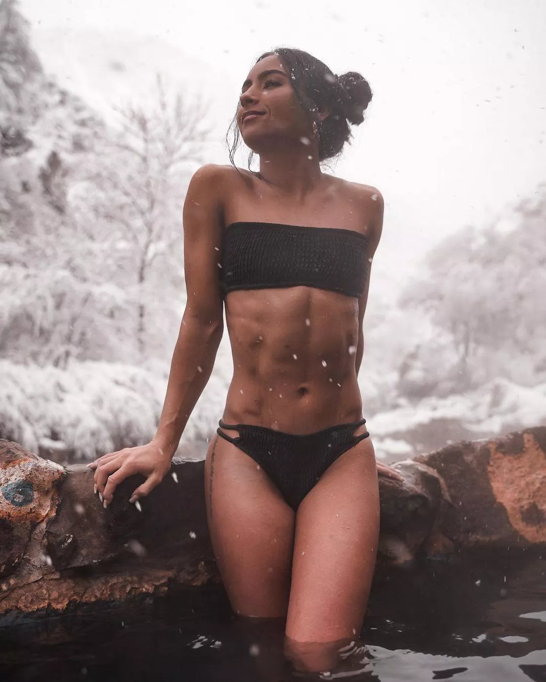 Nothing sexier than bikinis in the winter time (IG: gabibutler1617) posted by Utahmetalhead