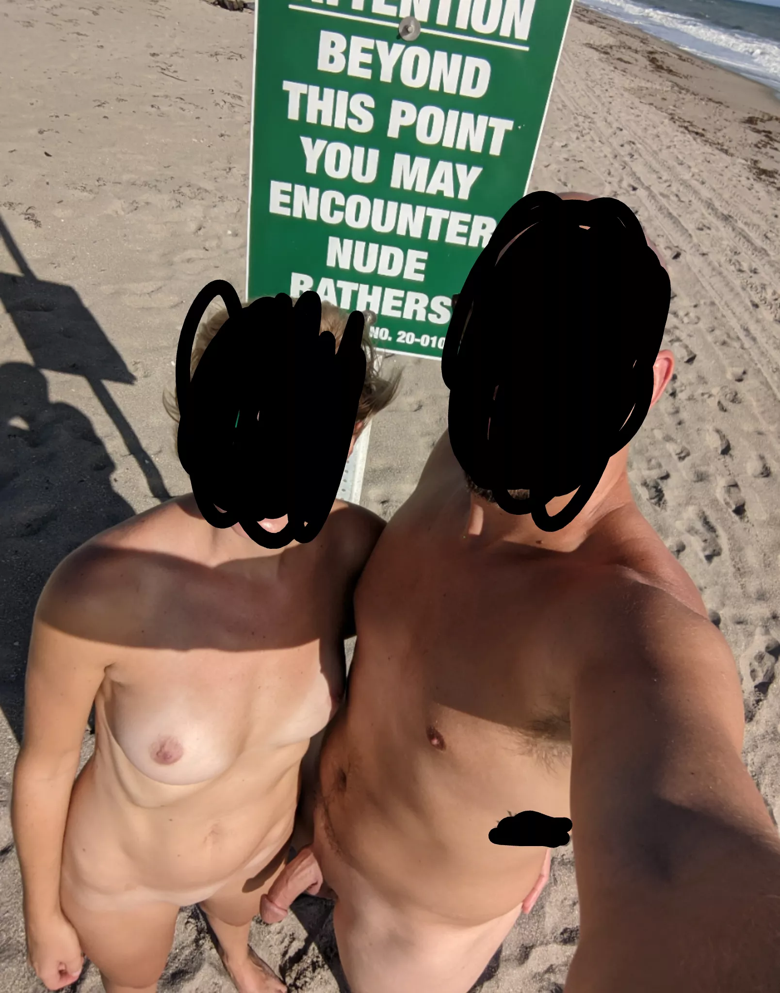 Nude beach fun on vacation posted by tama128