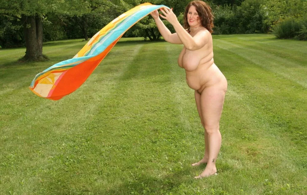 Nudist with a perfect plump body laying out her blanket posted by Udderluvr2020