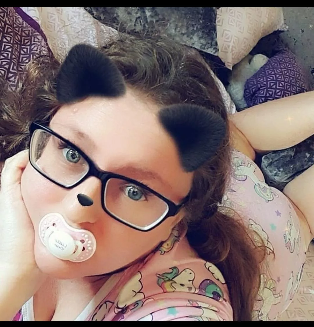 Old picture of my first ever paci and onesie ðŸ¥° posted by RecordUnlucky5724