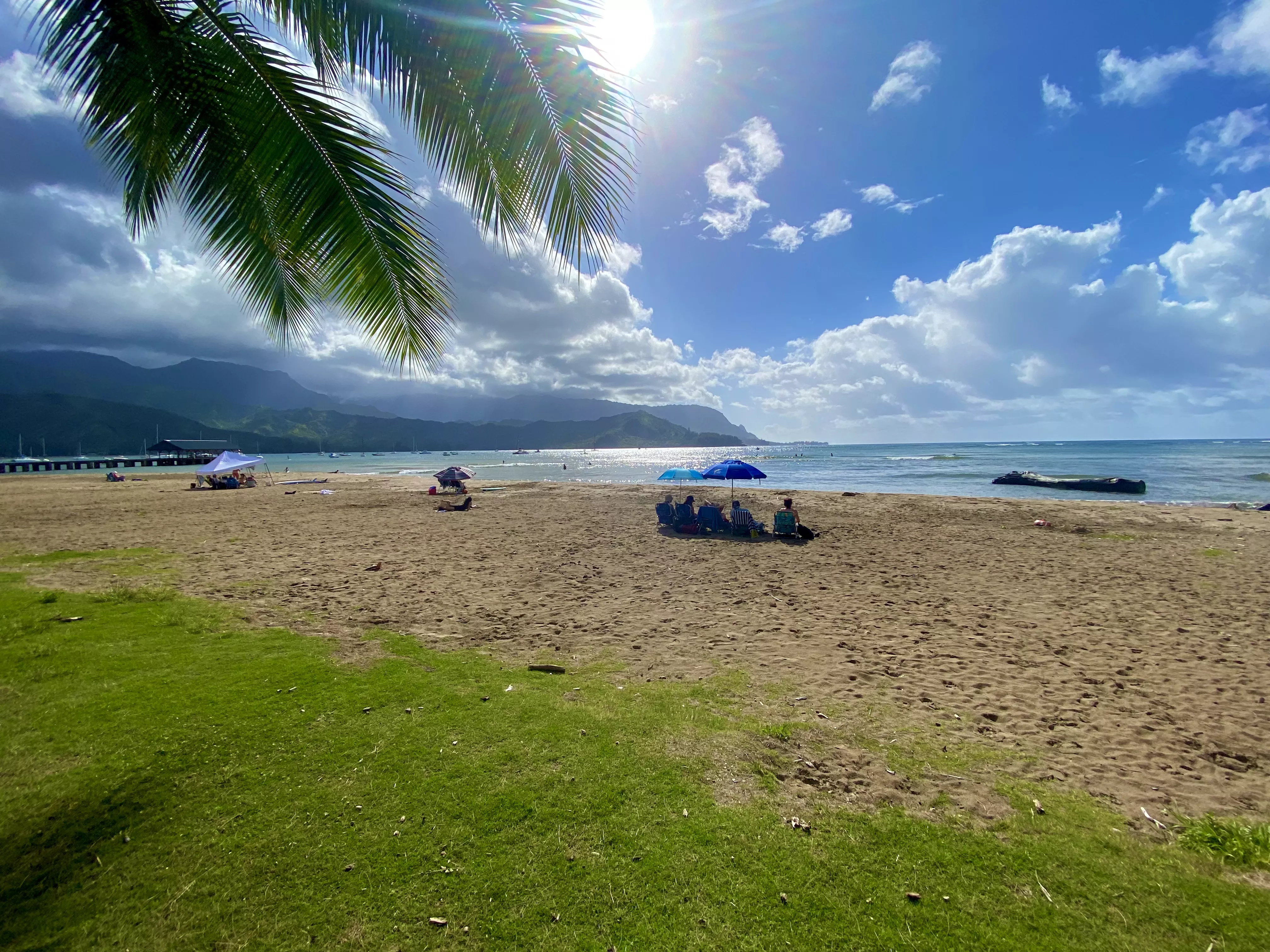 One of my favorite beaches in Hawaii <3 posted by big_girl_kisses