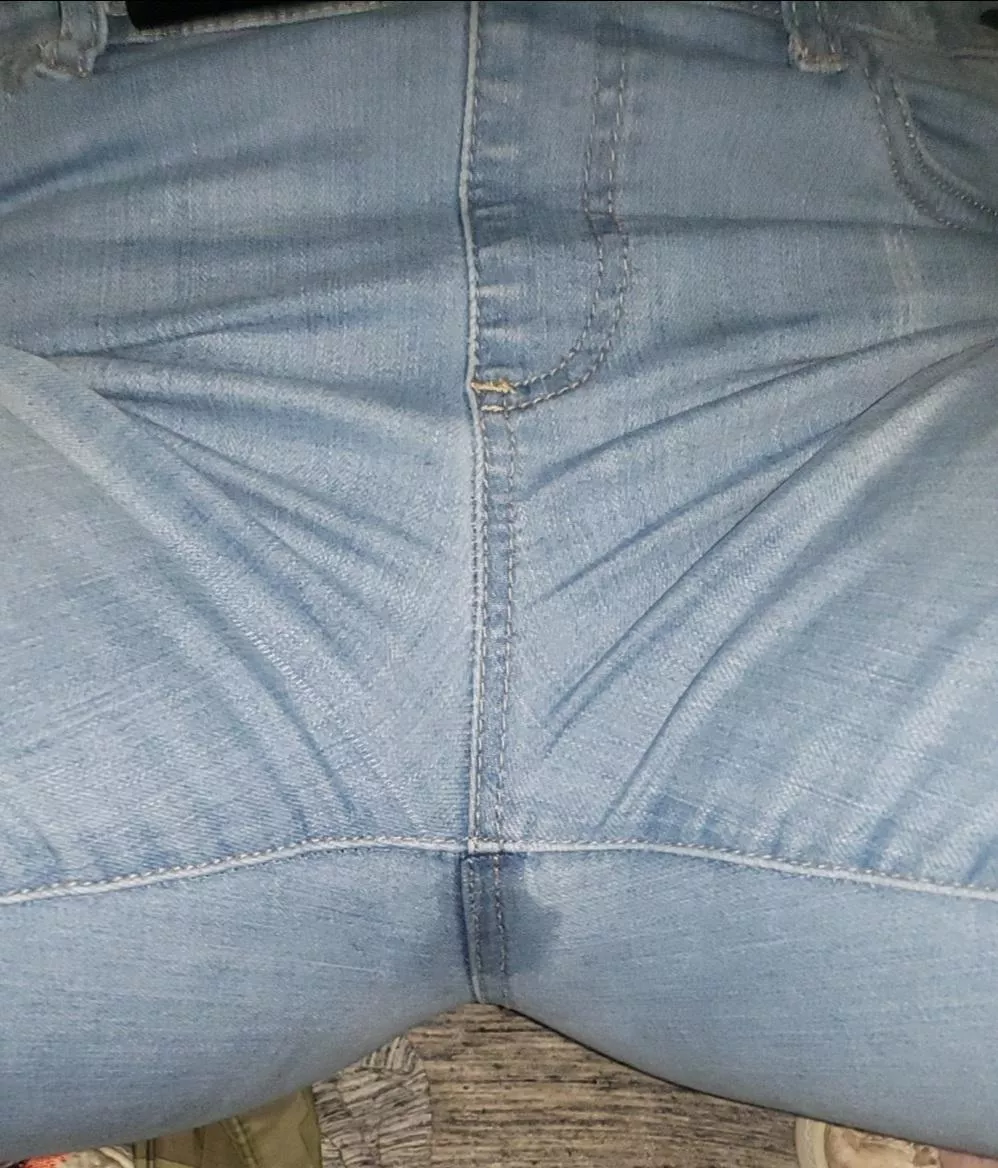 Oops I think I need to change my jeans after looking at the videos we made last night 💦💦 wanna see? 37f30m posted by his_kinkymilf20_xxx