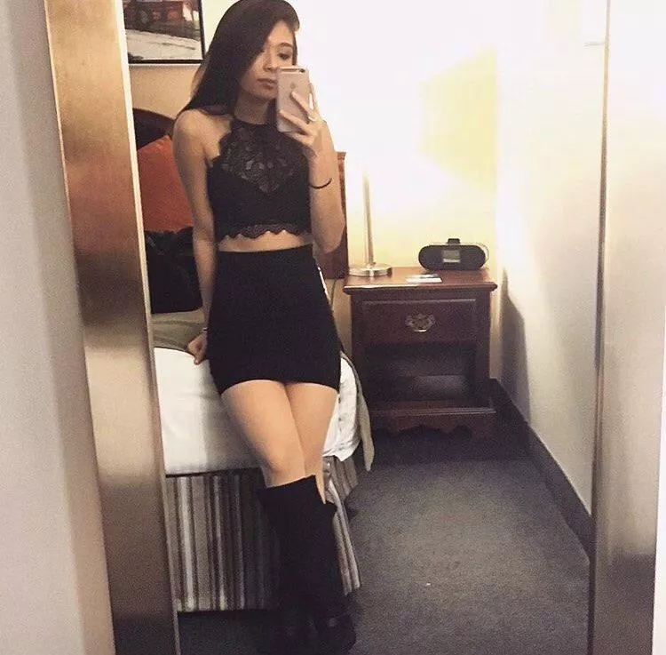 Outfit for a night out. posted by likesasiangirls