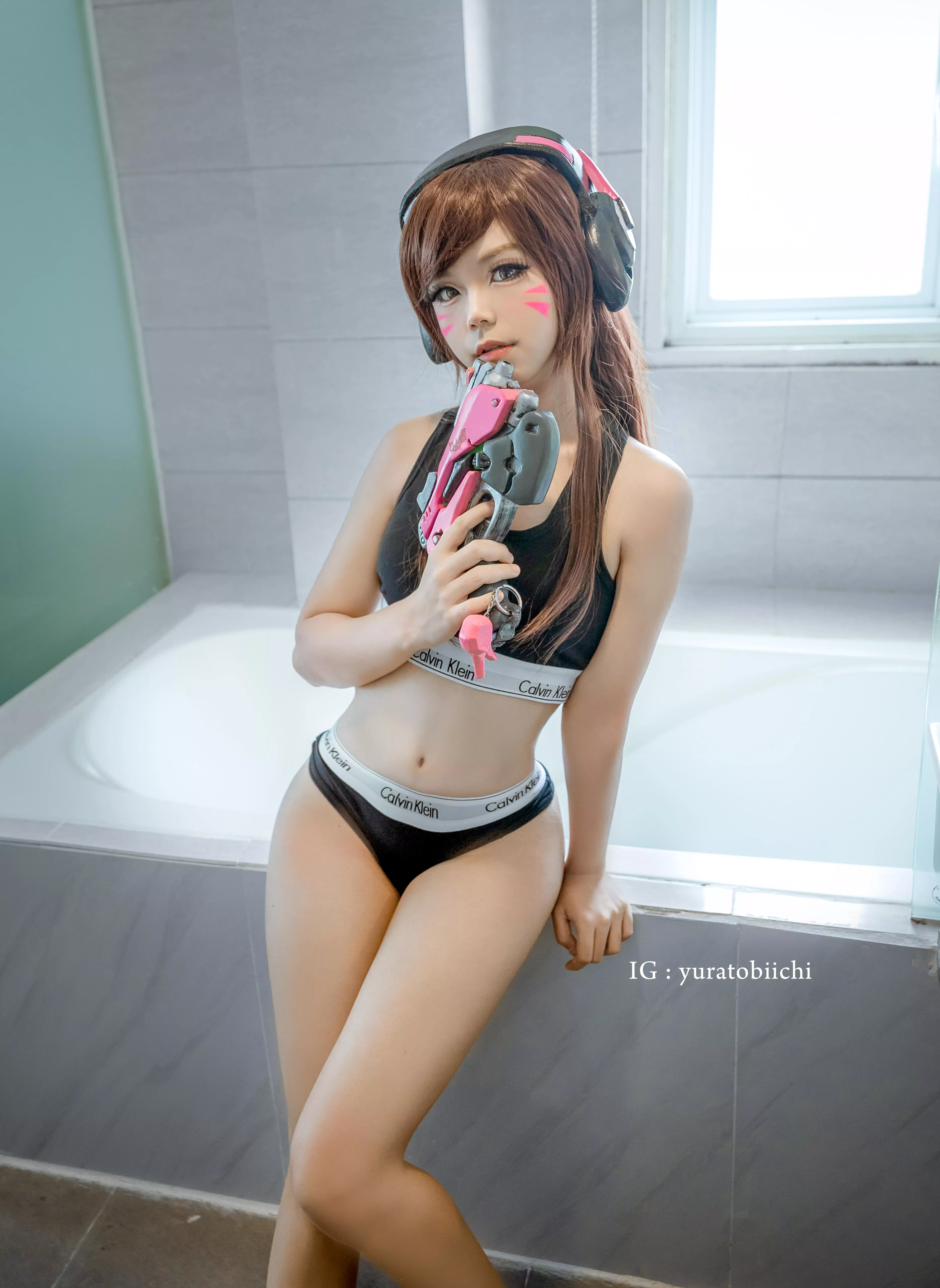 Overwatch D.va (bathtub) by Yuratobi posted by Yuratobii