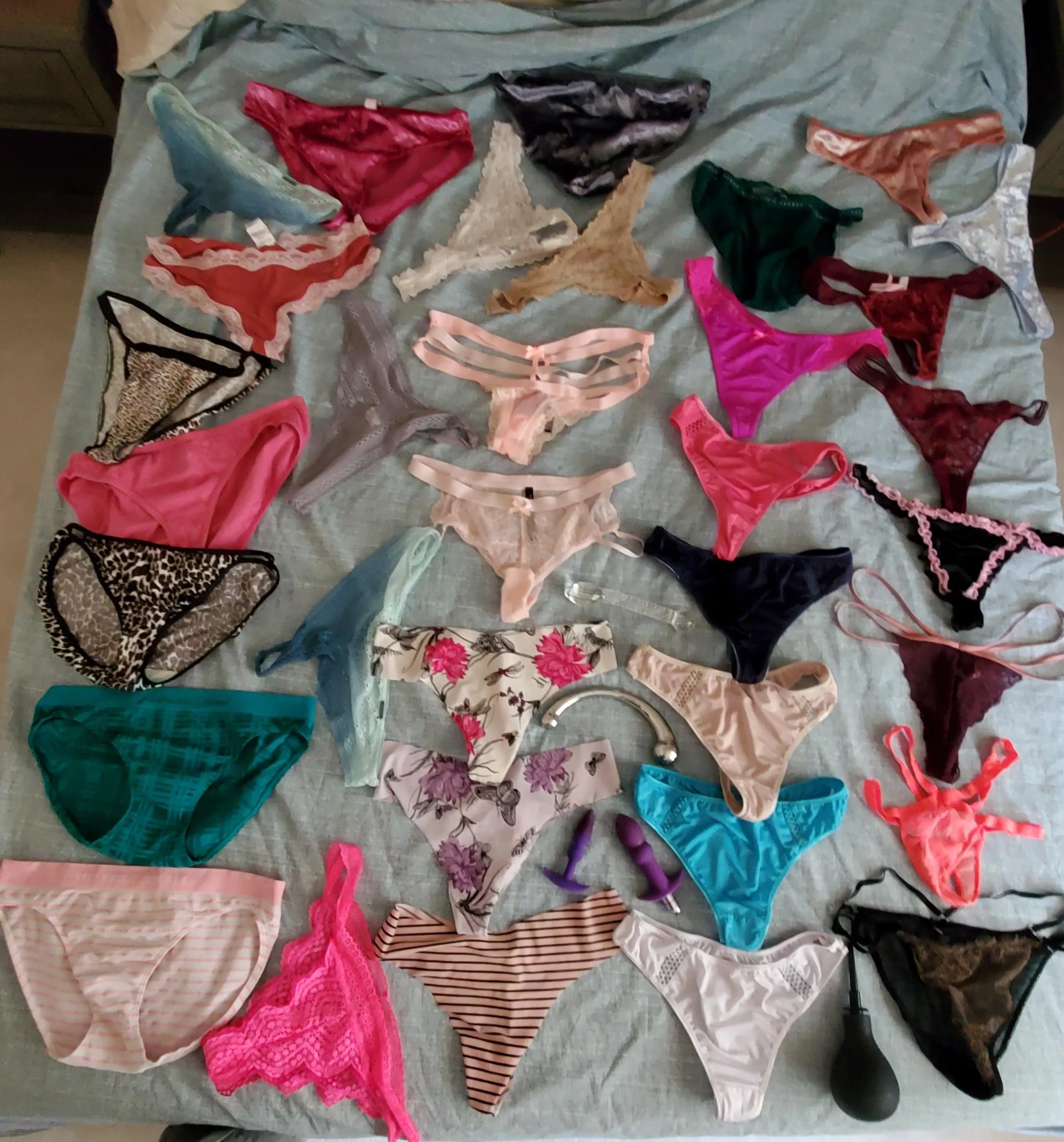 Panty laundry day! Yay🙆‍♀️👙🥰 posted by panty_sissy_sub