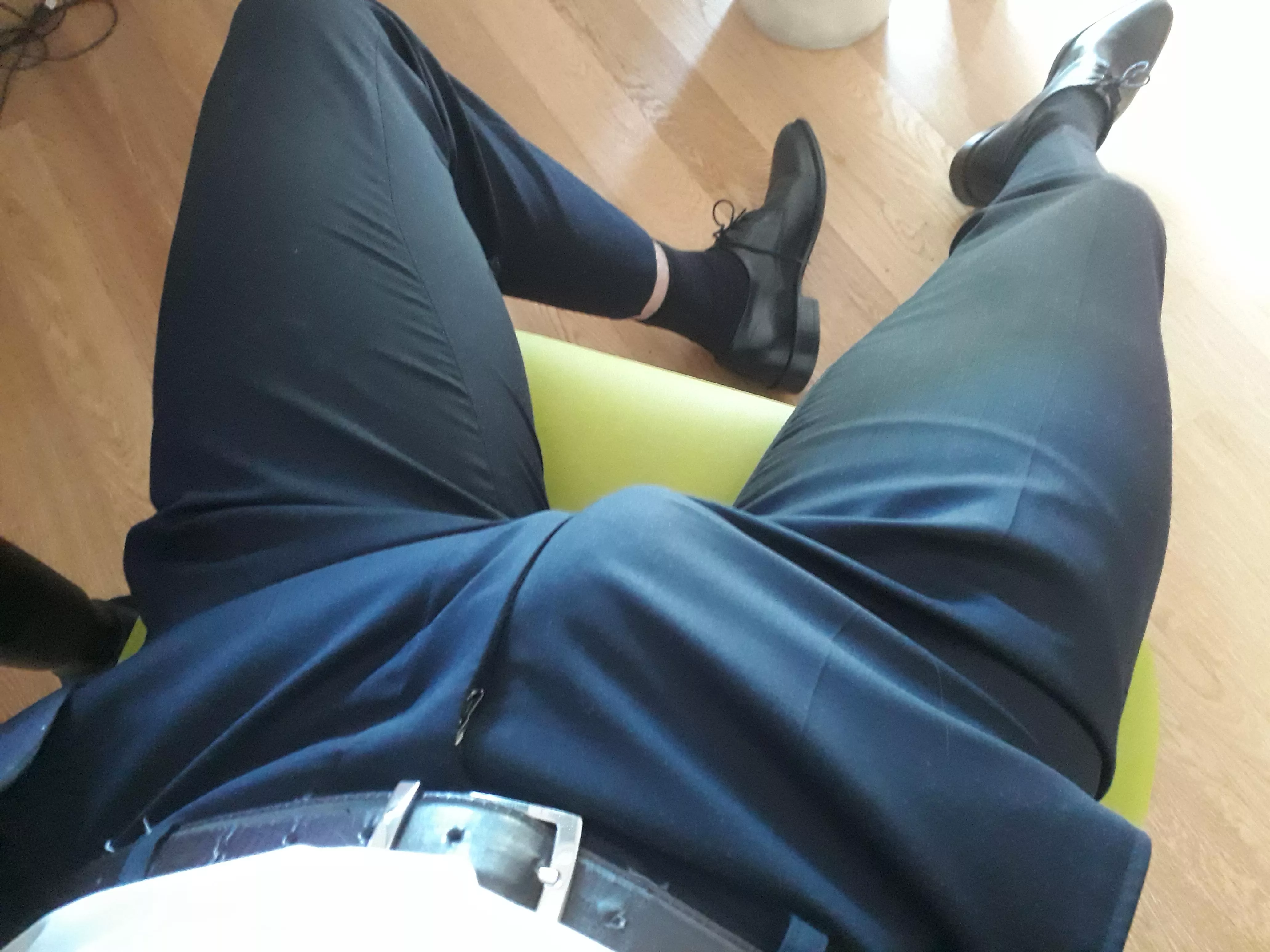 Perfect lap to sit on and feel my cock grow posted by uporabnik1234