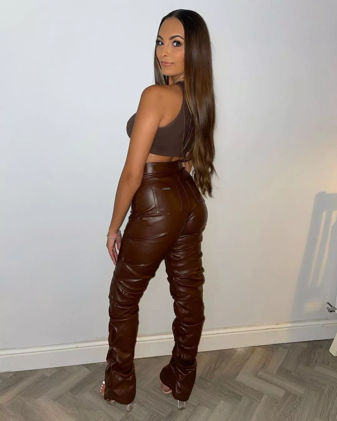 Phoebe's Pretty Ass in Brown Leather posted by throne2bone