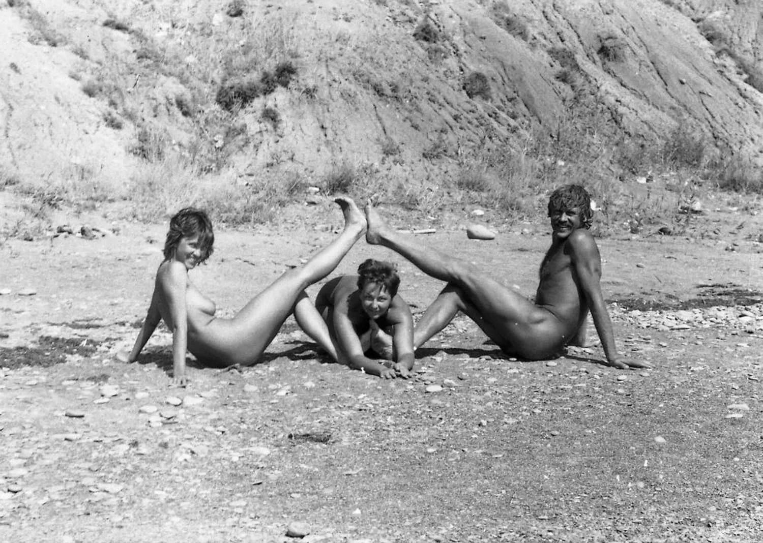 Photoshoot fun on the beach posted by NaturistPictures