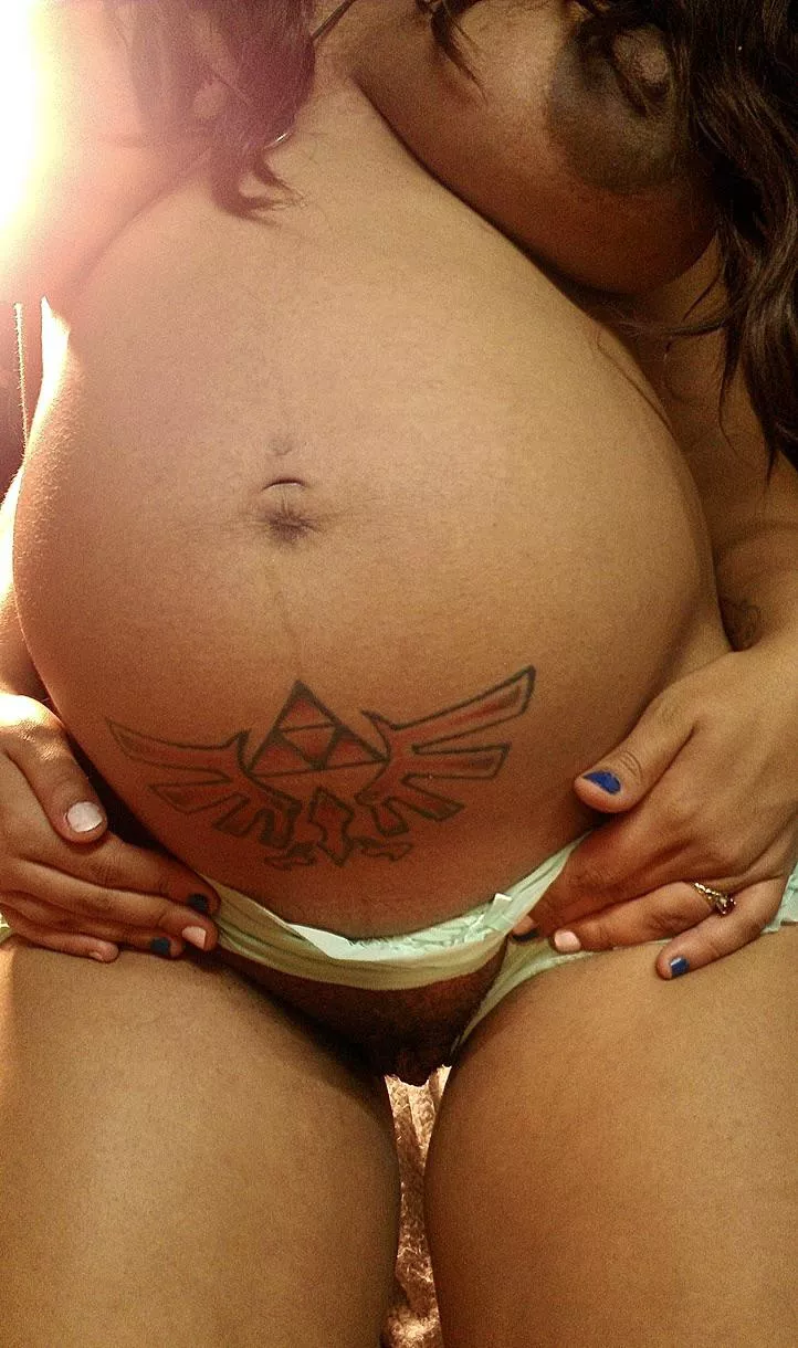 Pic from my first pregnancy… I feel sexier this time around tho! Lol posted by fatblacknerdy