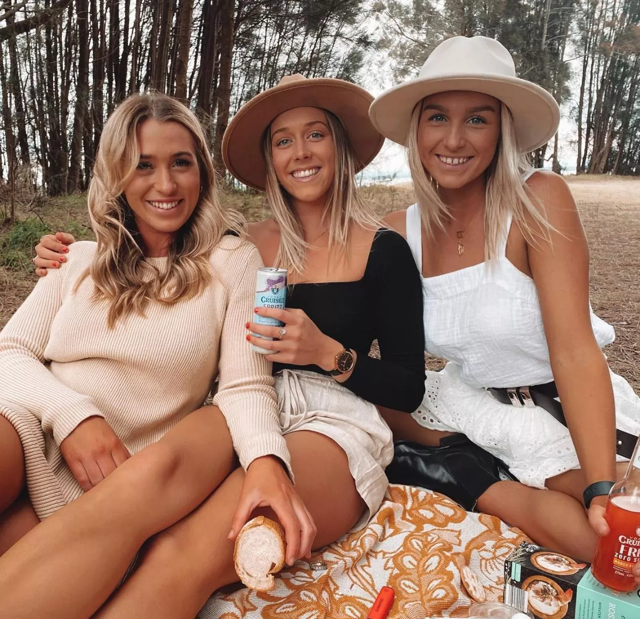 Picnic Cuties posted by love_tits_n_ass