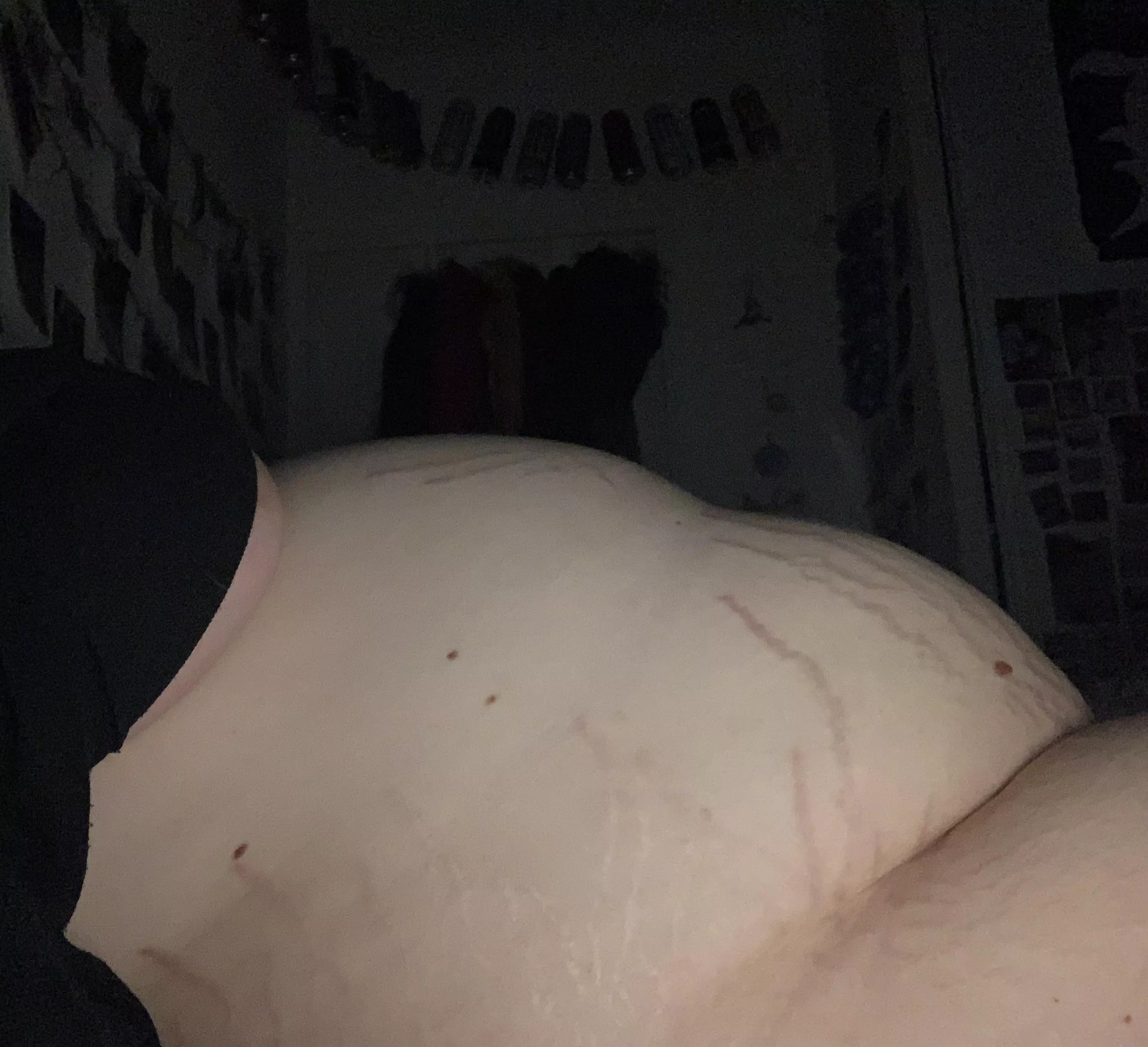 Piggy is way too full 🐷 posted by aaaaaaaeeeee