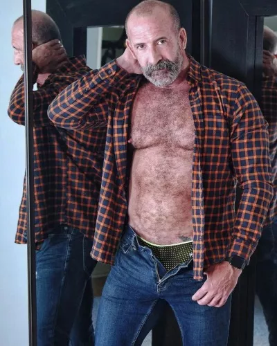 plaid dad posted by peludoporfavor