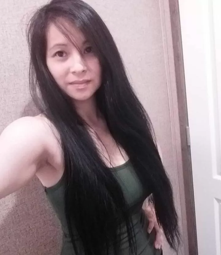 Please tribute my short Asian mommy posted by Marugit