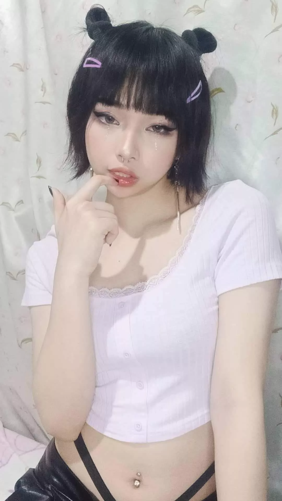 Pls jerk and cum to this asian slut i’ll feed u while u jerk posted by Tribute2Summon