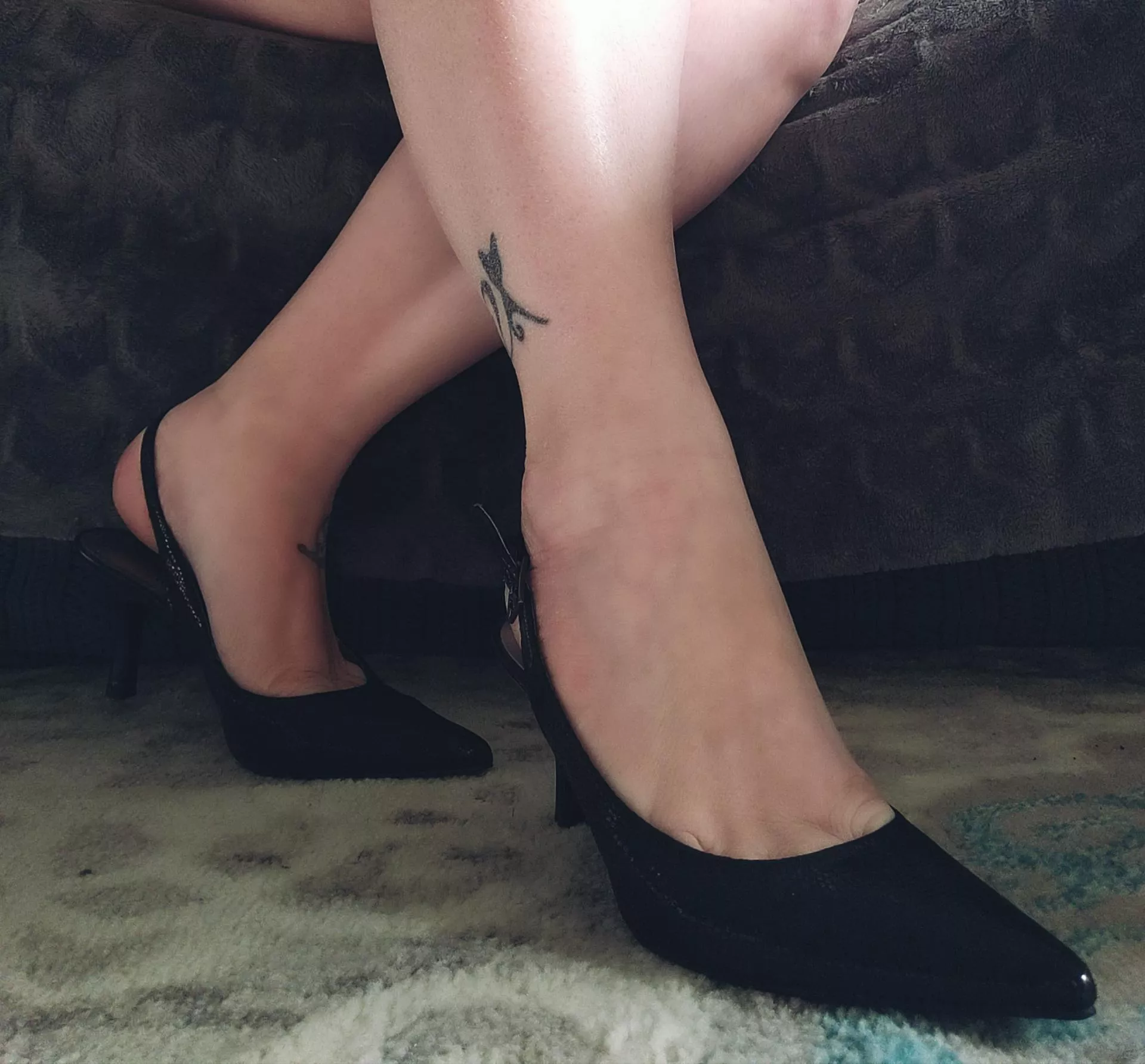 Pointy heels my favorite! posted by Cupcakesandtoes