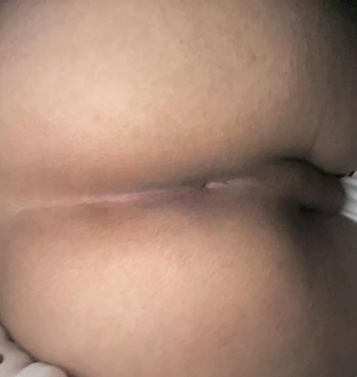 Poke that hole and make me cum posted by omhgx