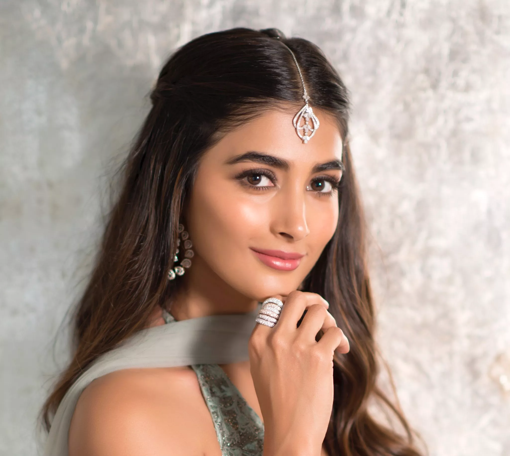 Pooja Hegde posted by sagar9175