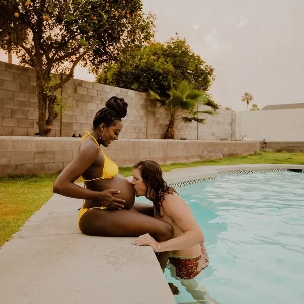 Poolside posted by CarryMyBabies