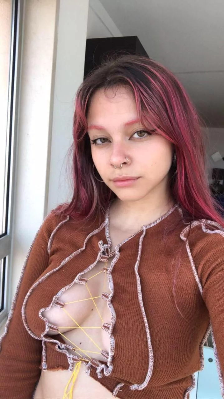 Portuguese girl posted by goddamn66