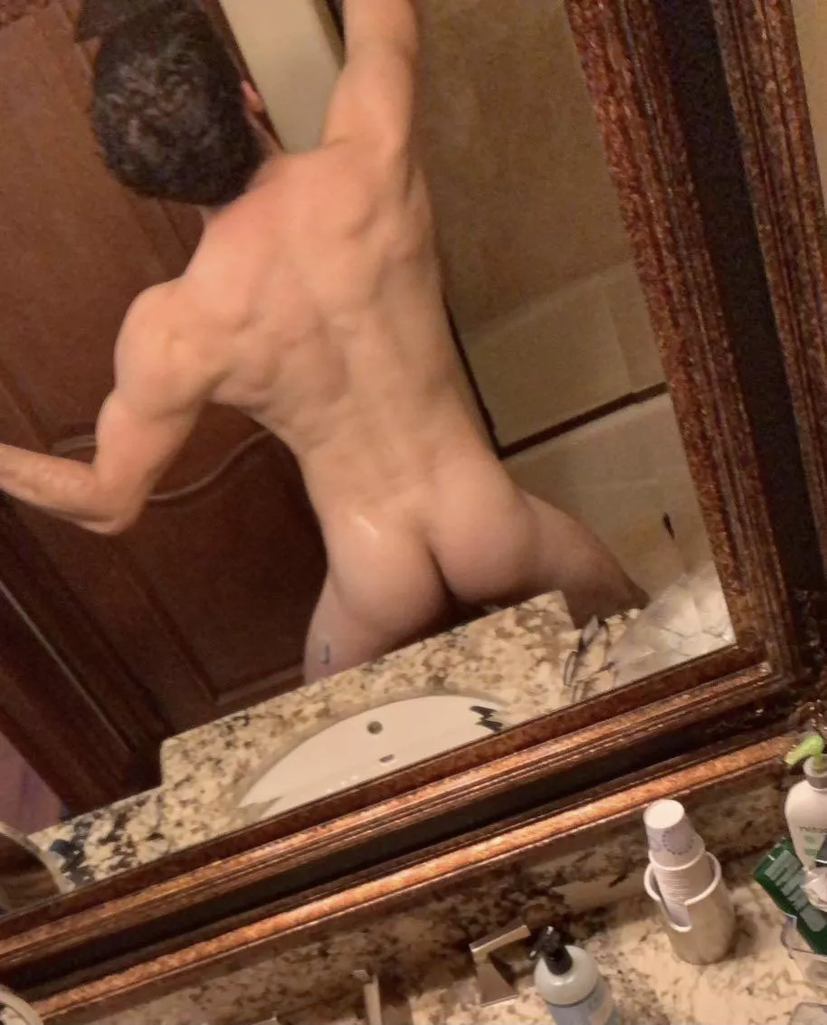 Post practice shower posted by backatitboy69