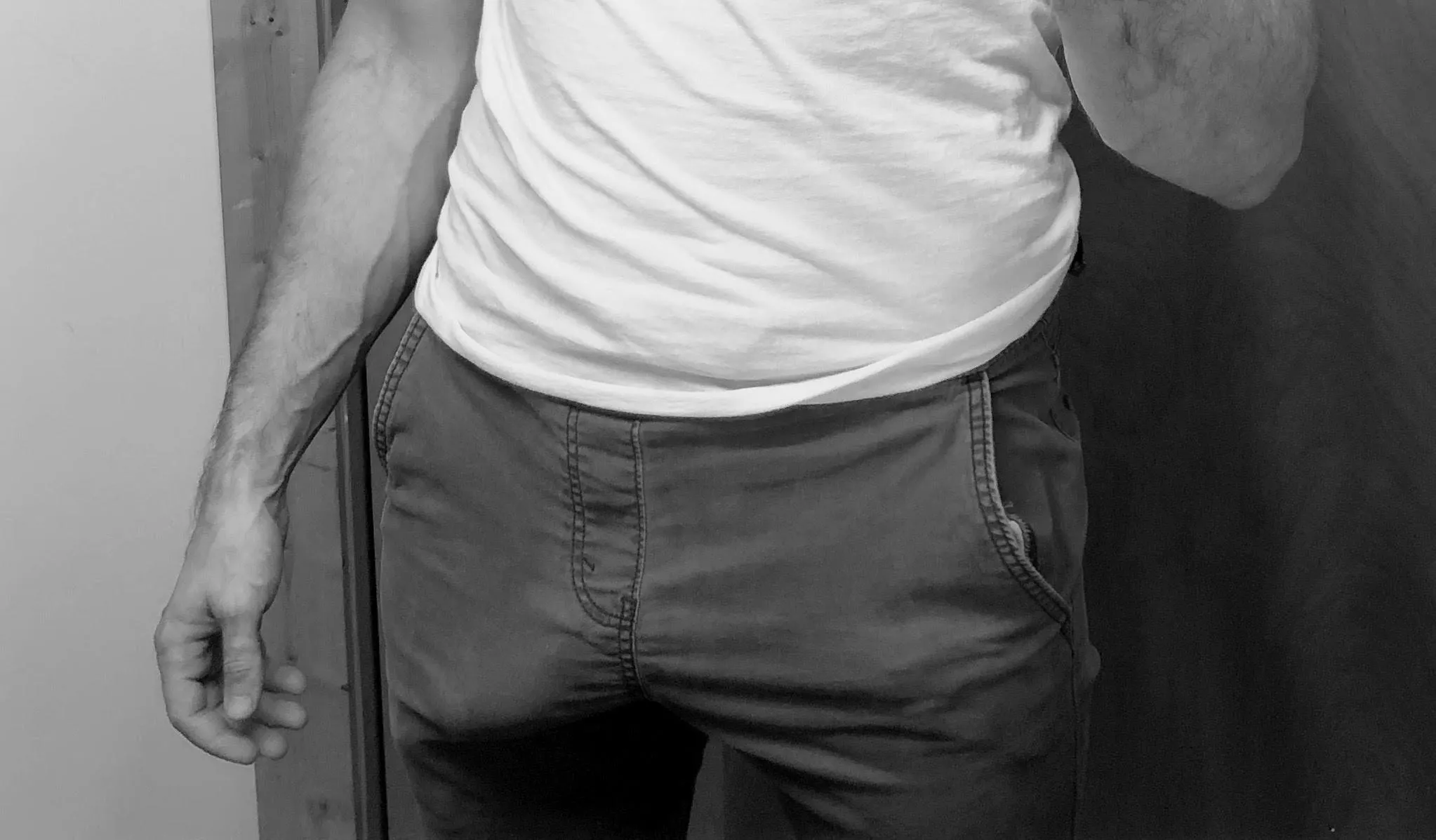 Post shower bulge with a side of forearm veins posted by National-Turnover349