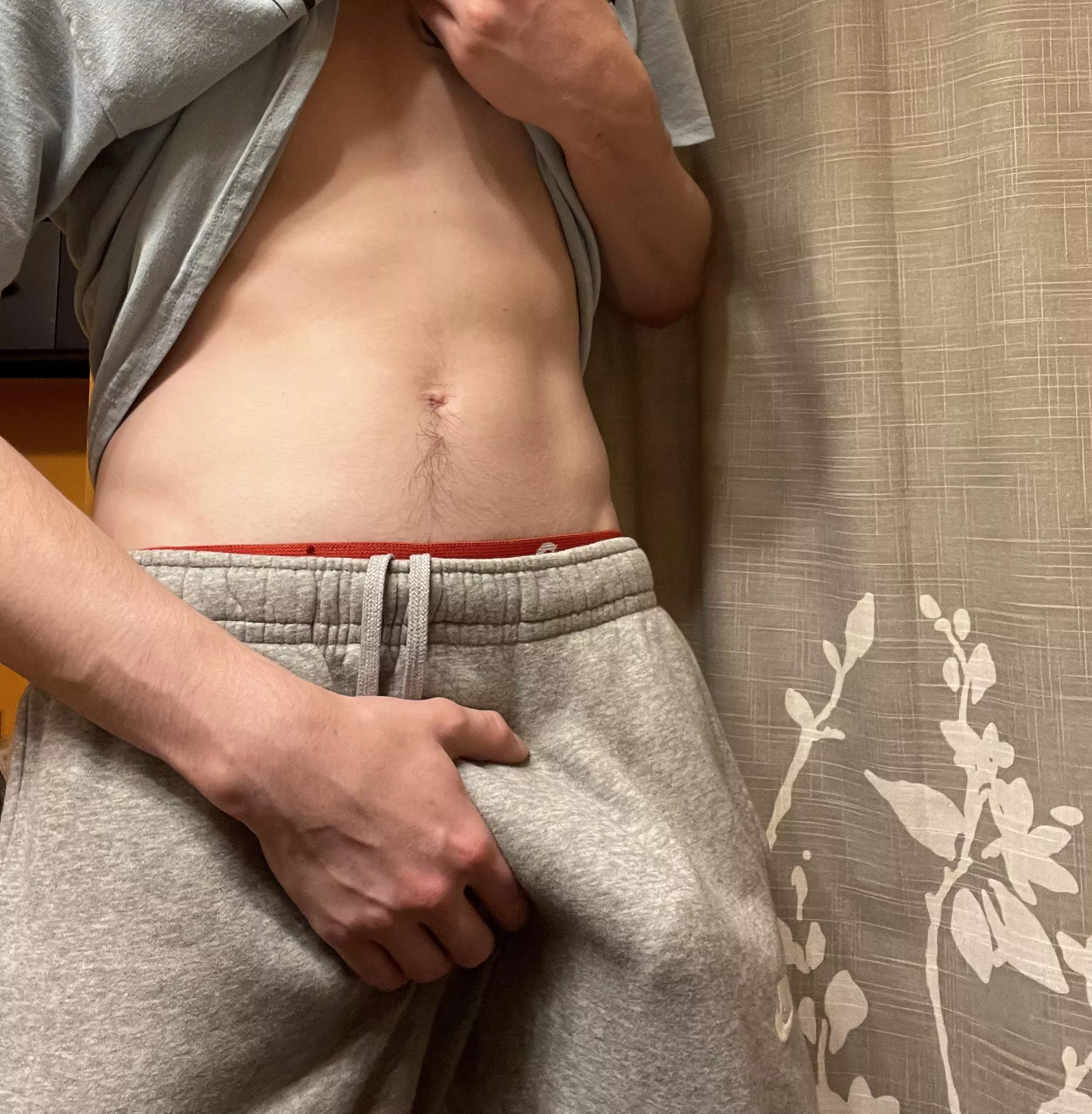 Post skate bulge posted by bigwhitetwinkballz