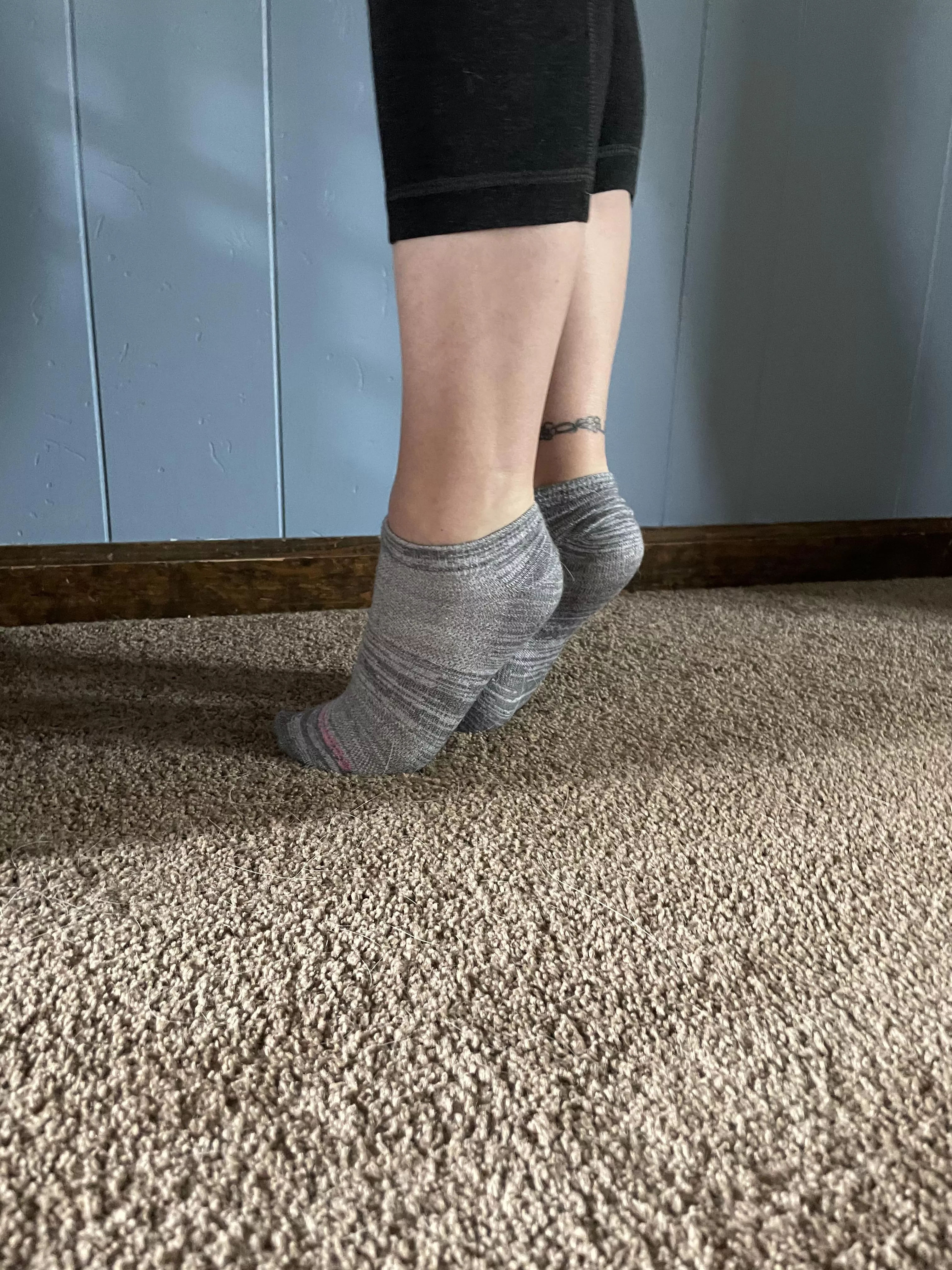 Post work out calf stretch posted by Sockcum