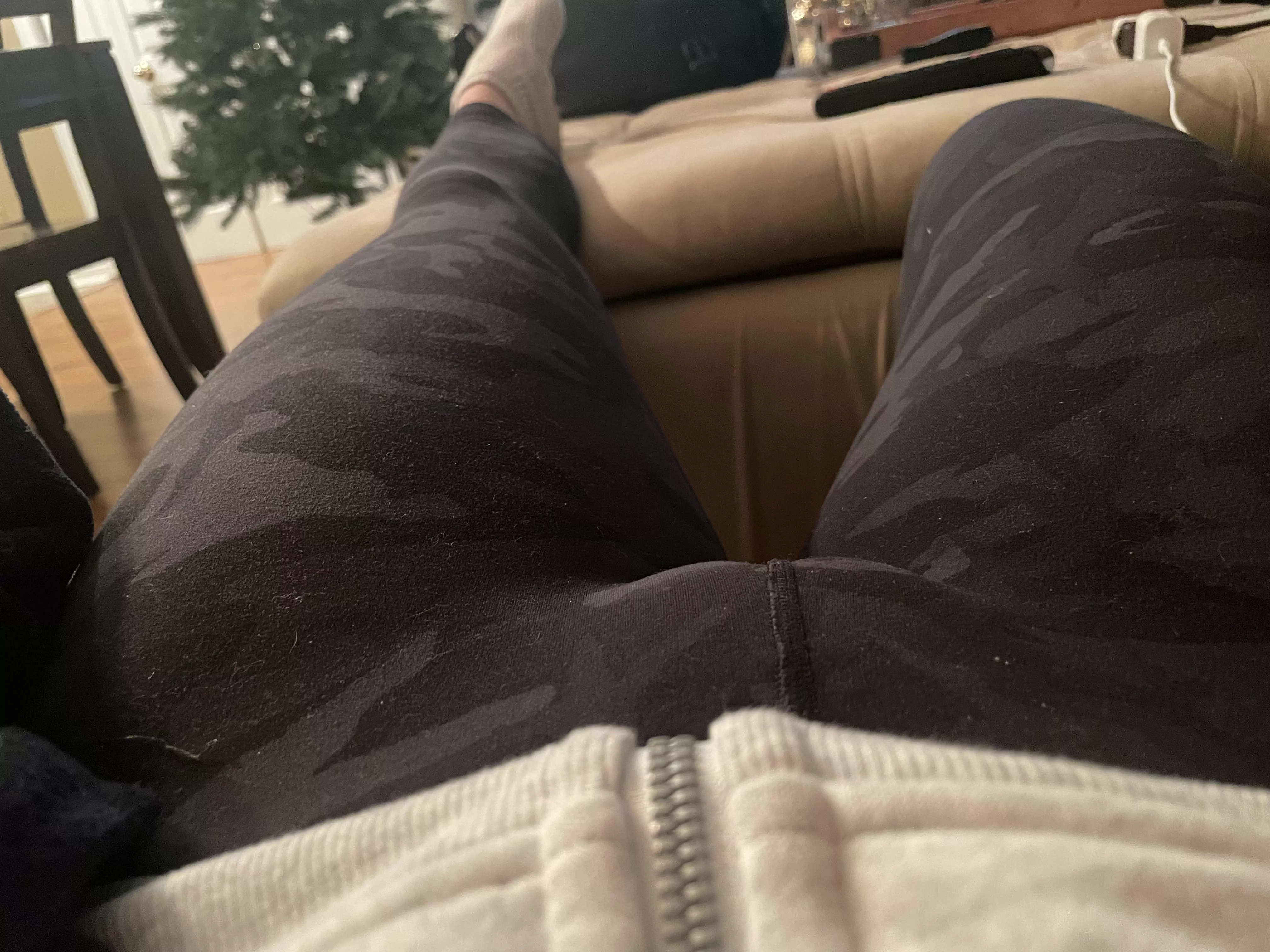 POV Mound in Leggings (OC) [f] posted by outtamyshell